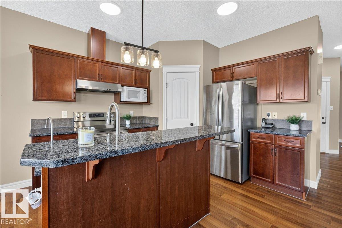 Photo 13 at 2021 118 Street SW, Rutherford, Edmonton