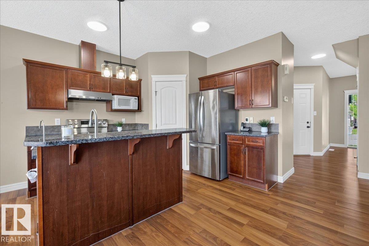 Photo 14 at 2021 118 Street SW, Rutherford, Edmonton
