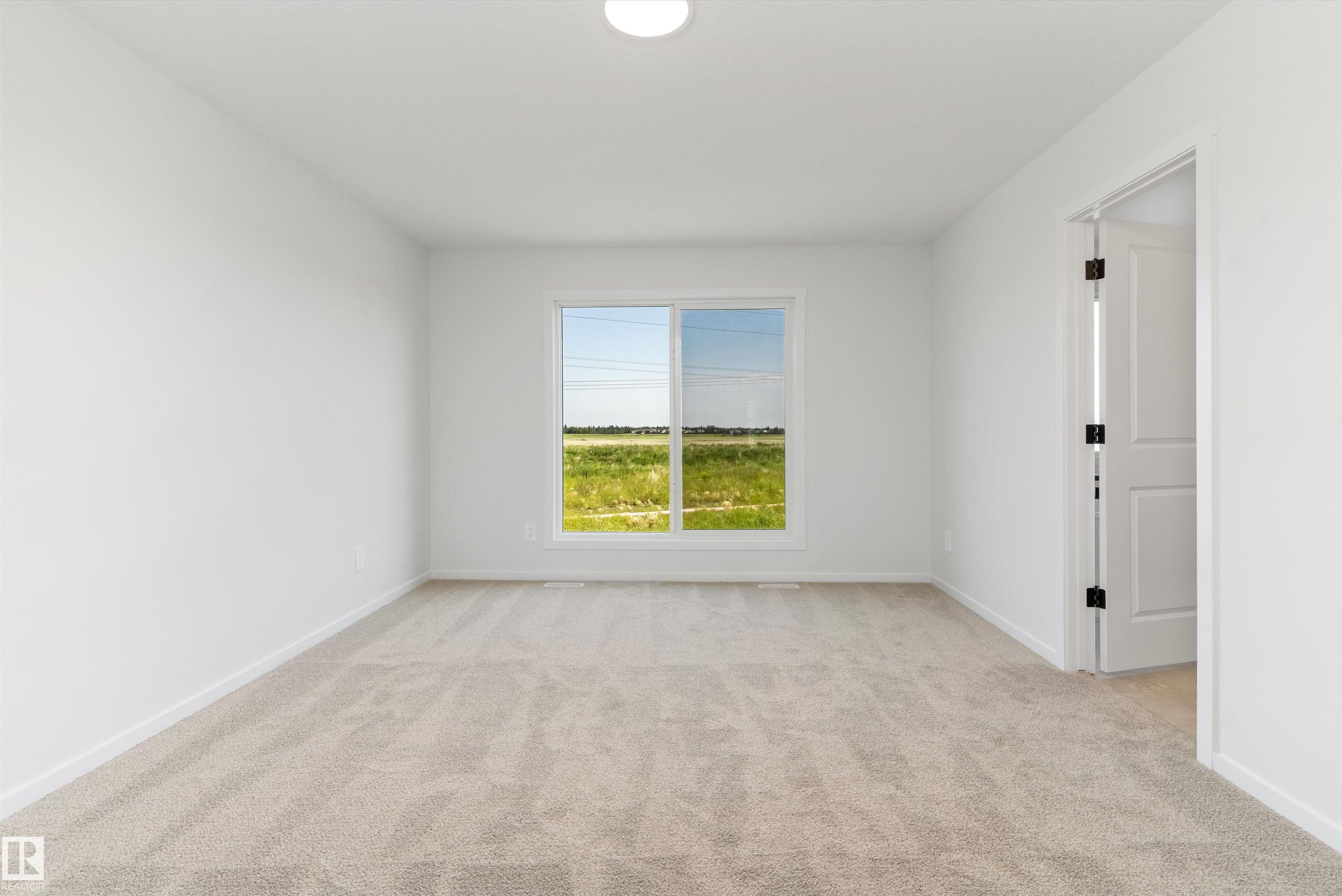 https://zimg.paragon.ice.com/ParagonImages/Property/PM/RAE/225412651/19/0/0/3b5e78207e712ce4cb9998847f5f4809/1/1c36f3f52f72b98506cce4a958ed4a4b/225412651-3603aadc-576e-4976-a649-f32bd0f78722.JPG