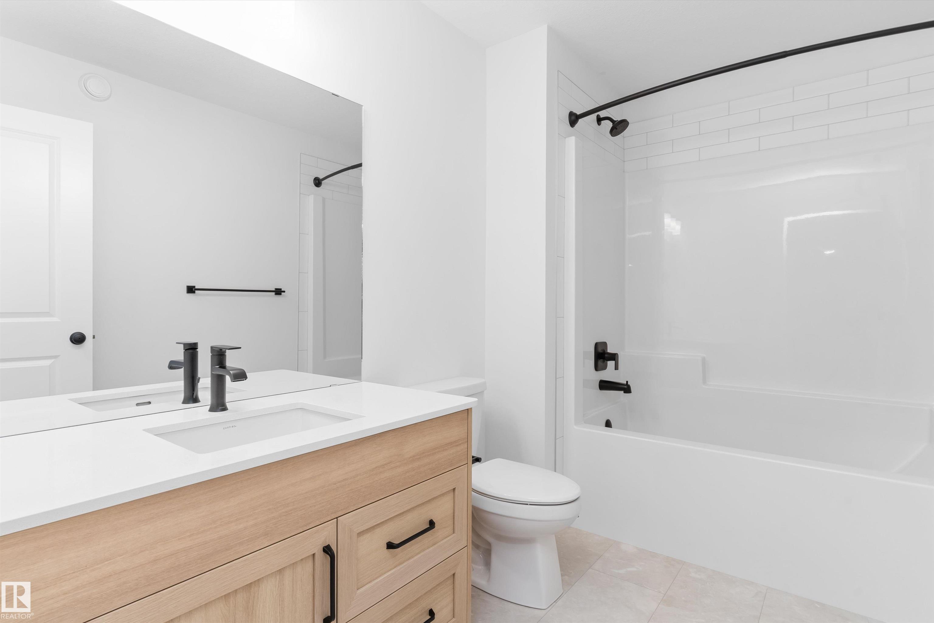 https://zimg.paragon.ice.com/ParagonImages/Property/PM/RAE/225412651/24/0/0/64aa2c9512a9a224a670f5a29c733eba/1/1c36f3f52f72b98506cce4a958ed4a4b/225412651-5957060b-4518-4ce2-91e7-4433e826fac9.JPG