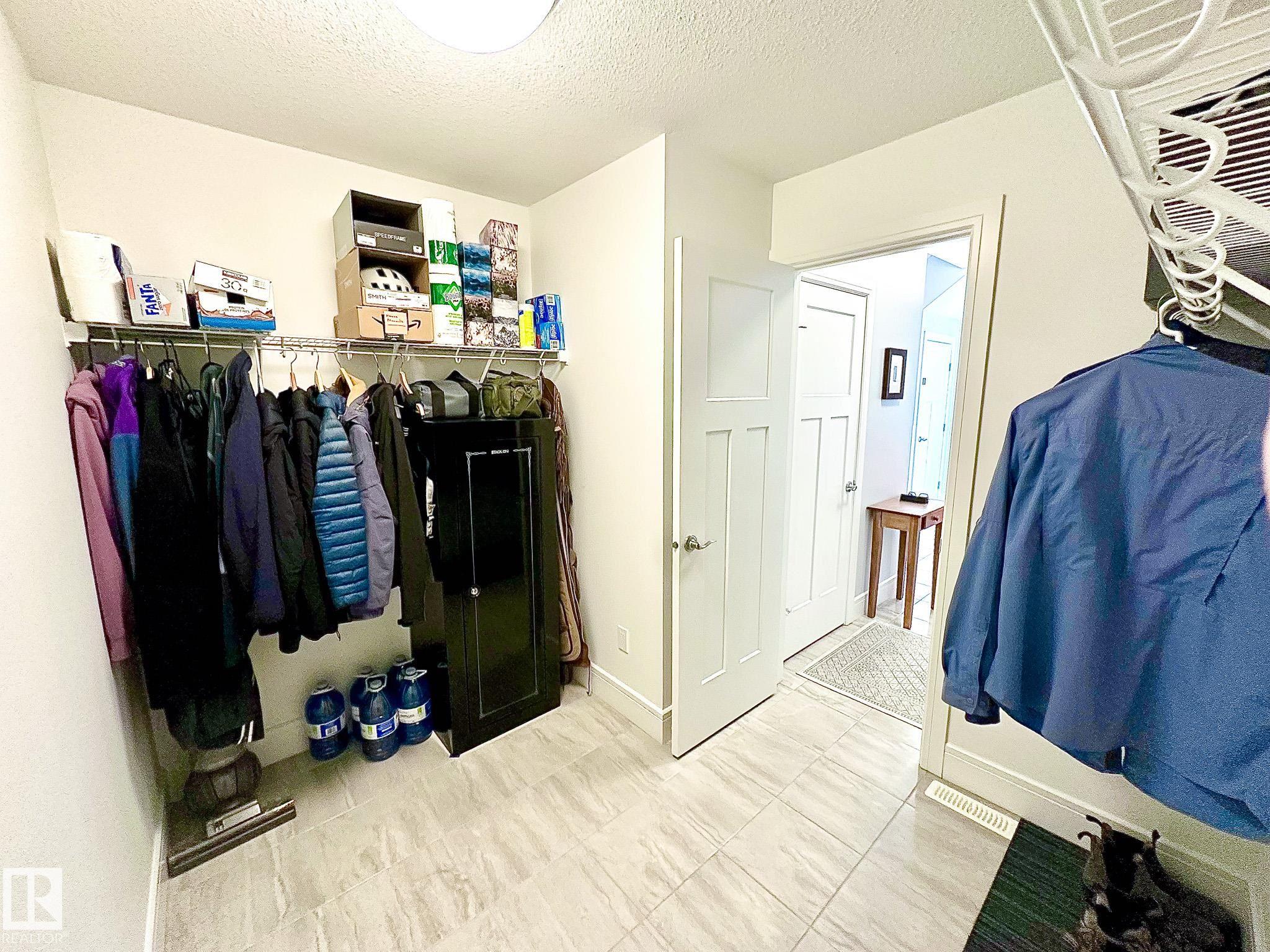 Photo 8 at 4910 Hawthorn Place SW, The Orchards At Ellerslie, Edmonton
