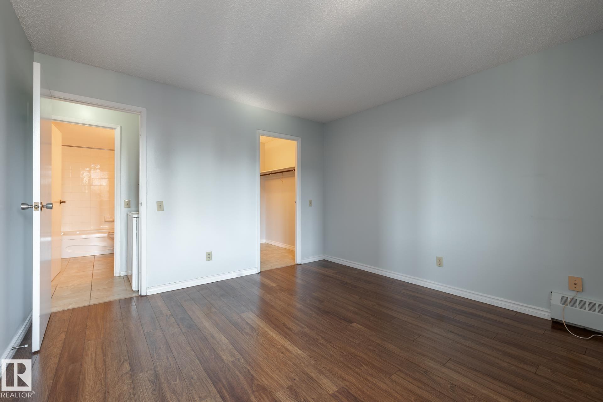 https://zimg.paragon.ice.com/ParagonImages/Property/PM/RAE/225412666/22/0/0/a7da3db4e7a7689b42e4ebfd145c7139/1/387f2c48e83f68582528b912e89ae886/225412666-bc5ad8d1-a59e-4223-b30d-f8b71a131464.JPG
