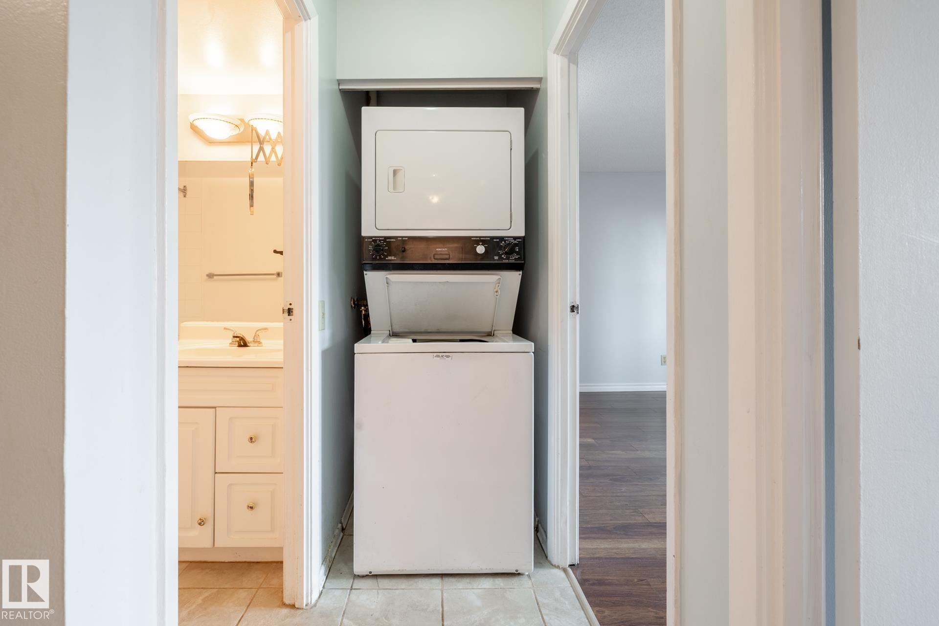 https://zimg.paragon.ice.com/ParagonImages/Property/PM/RAE/225412666/31/0/0/70cf9c9eed739a490cfff68a78f8318a/1/387f2c48e83f68582528b912e89ae886/225412666-f2827c84-668c-421c-b3ca-6b6c27a90d15.JPG