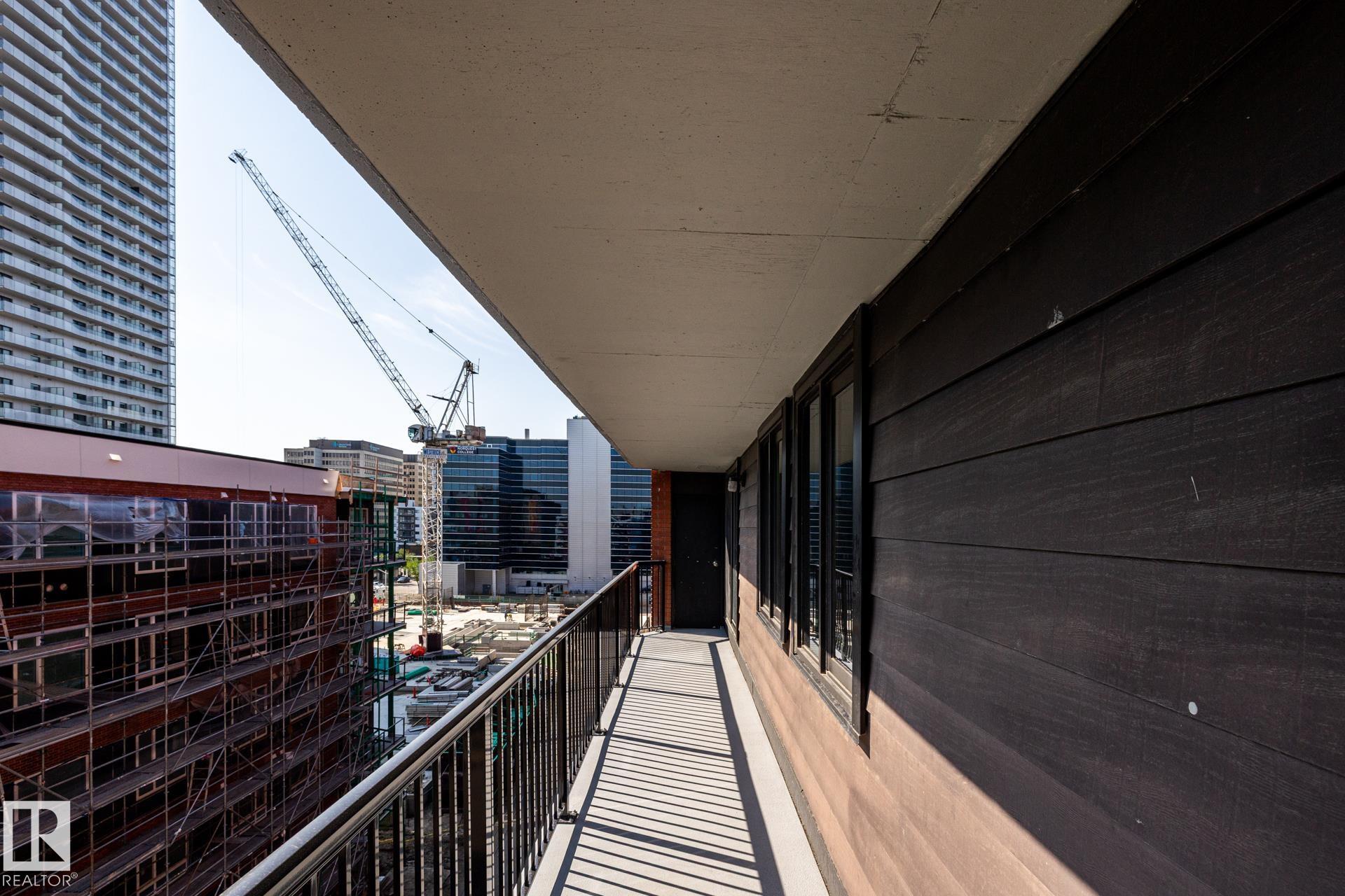 https://zimg.paragon.ice.com/ParagonImages/Property/PM/RAE/225412666/35/0/0/1f5d21579d50950b64e0c39b84ac2338/1/387f2c48e83f68582528b912e89ae886/225412666-7e6c8c90-bb70-44e9-875a-b6a0b199ad7d.JPG