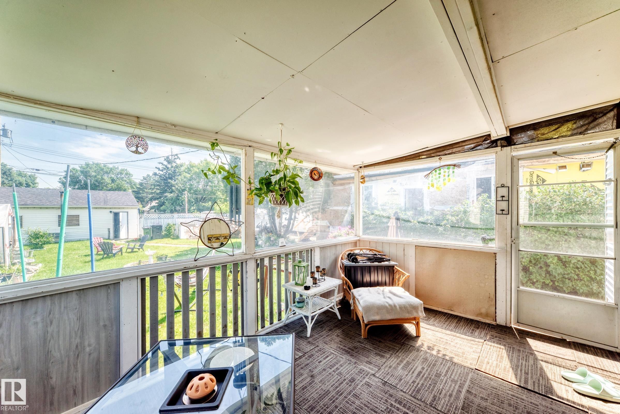 Photo 13 at 9911 163 Street NW, Glenwood, Edmonton