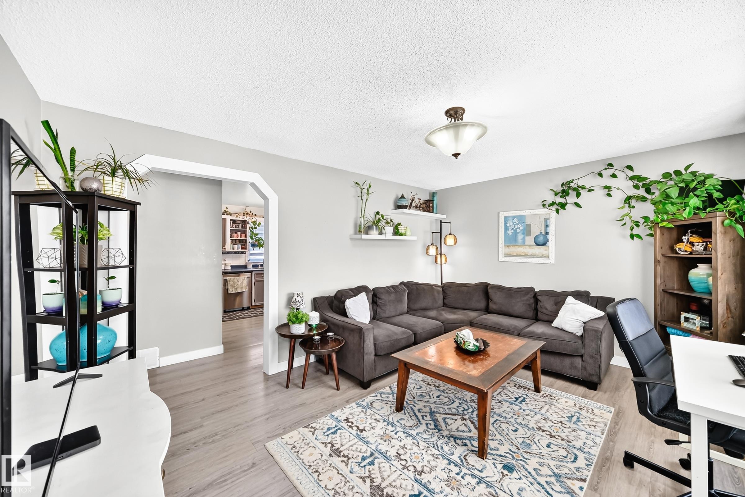 Photo 16 at 9911 163 Street NW, Glenwood, Edmonton