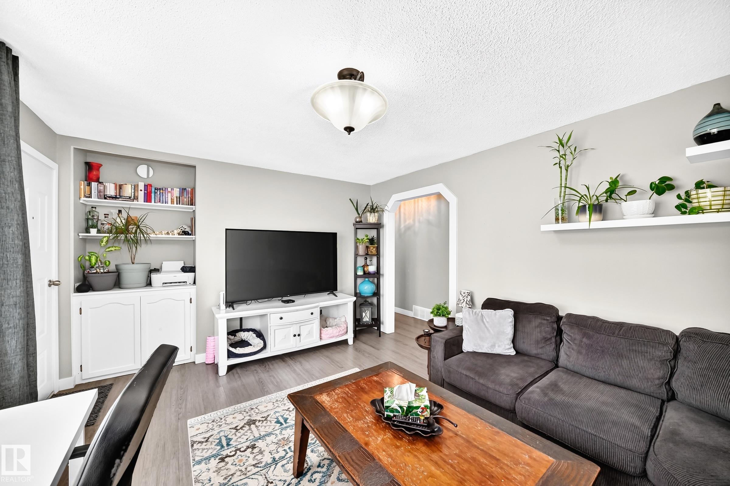 Photo 17 at 9911 163 Street NW, Glenwood, Edmonton