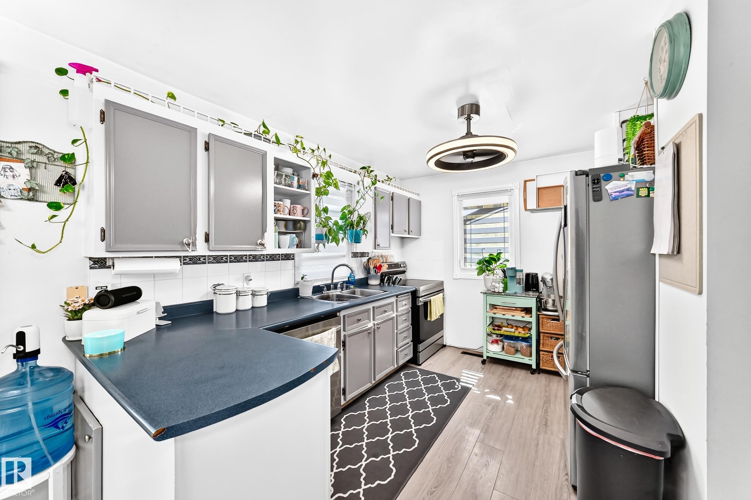 9911 163 Street NW, Glenwood, Edmonton