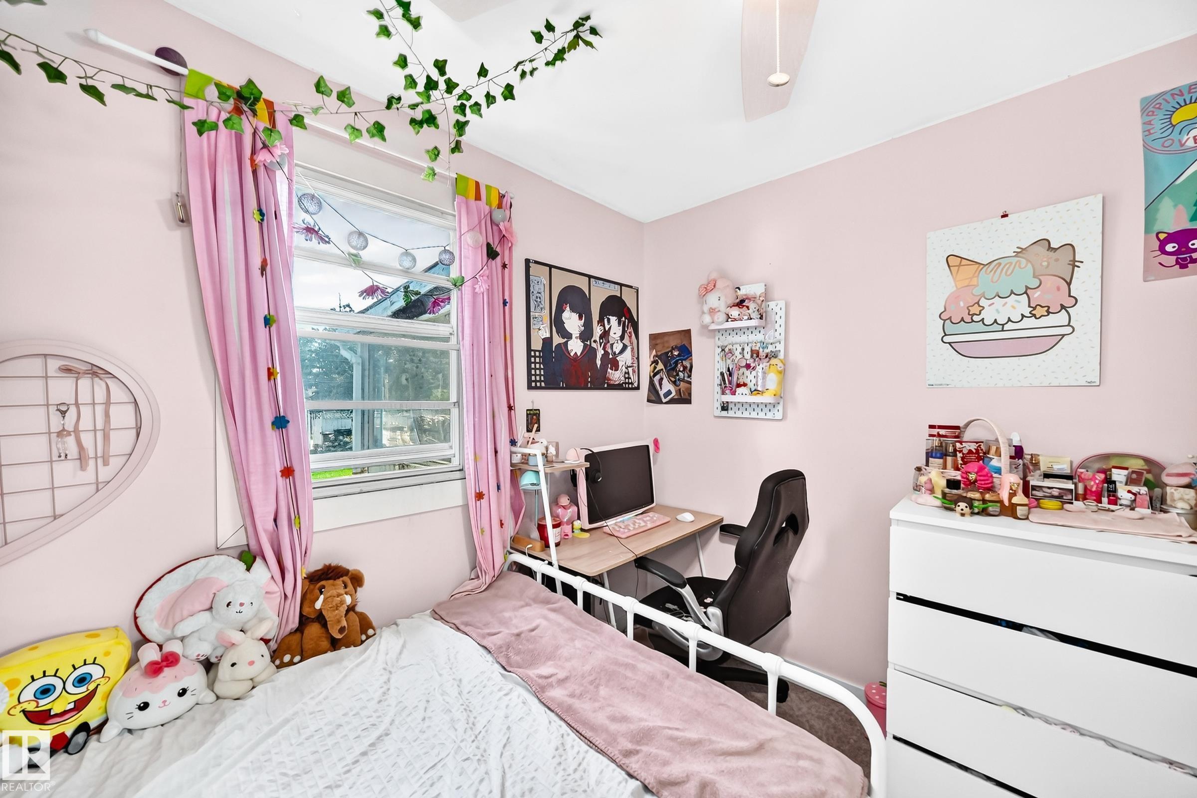 Photo 23 at 9911 163 Street NW, Glenwood, Edmonton