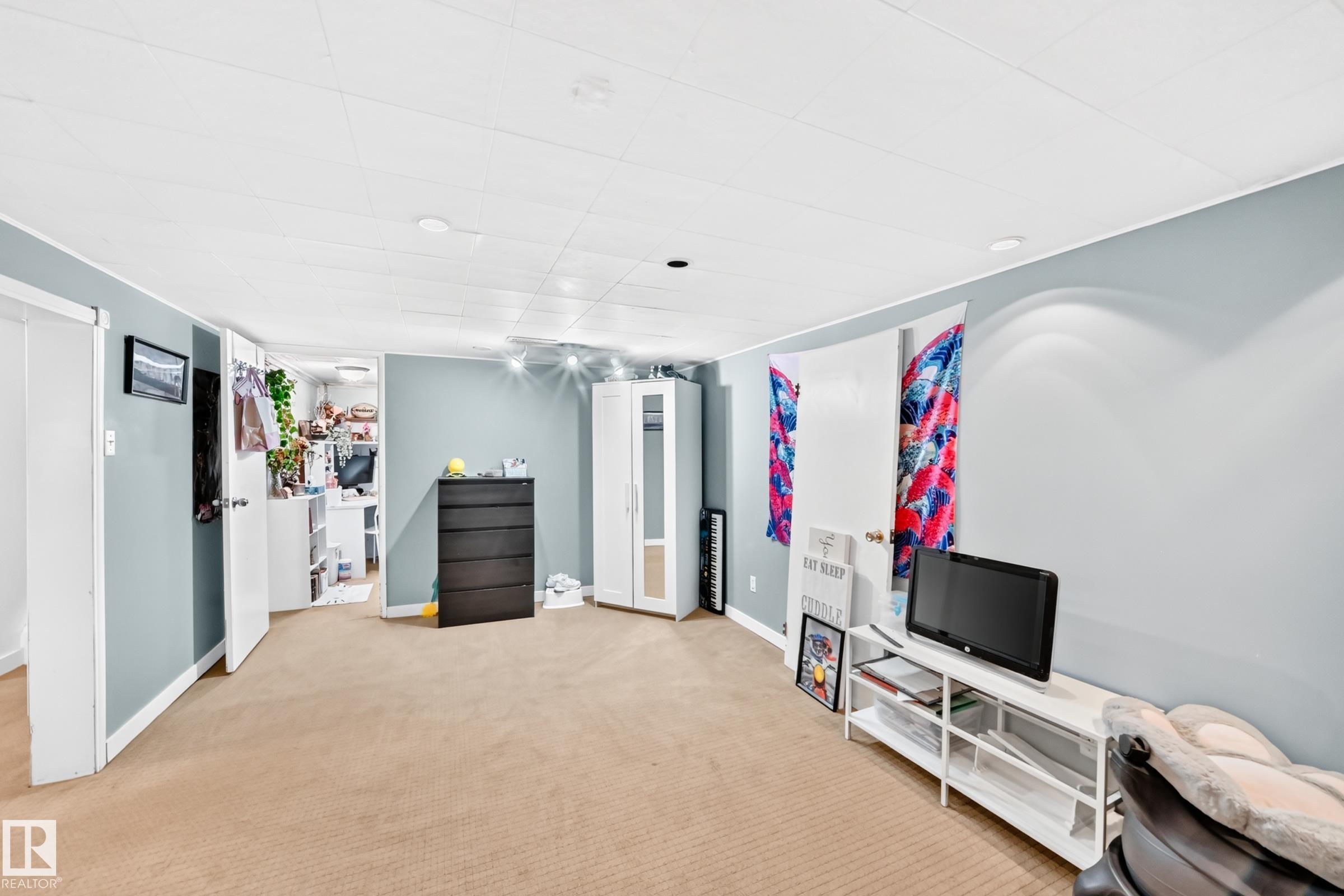 Photo 28 at 9911 163 Street NW, Glenwood, Edmonton