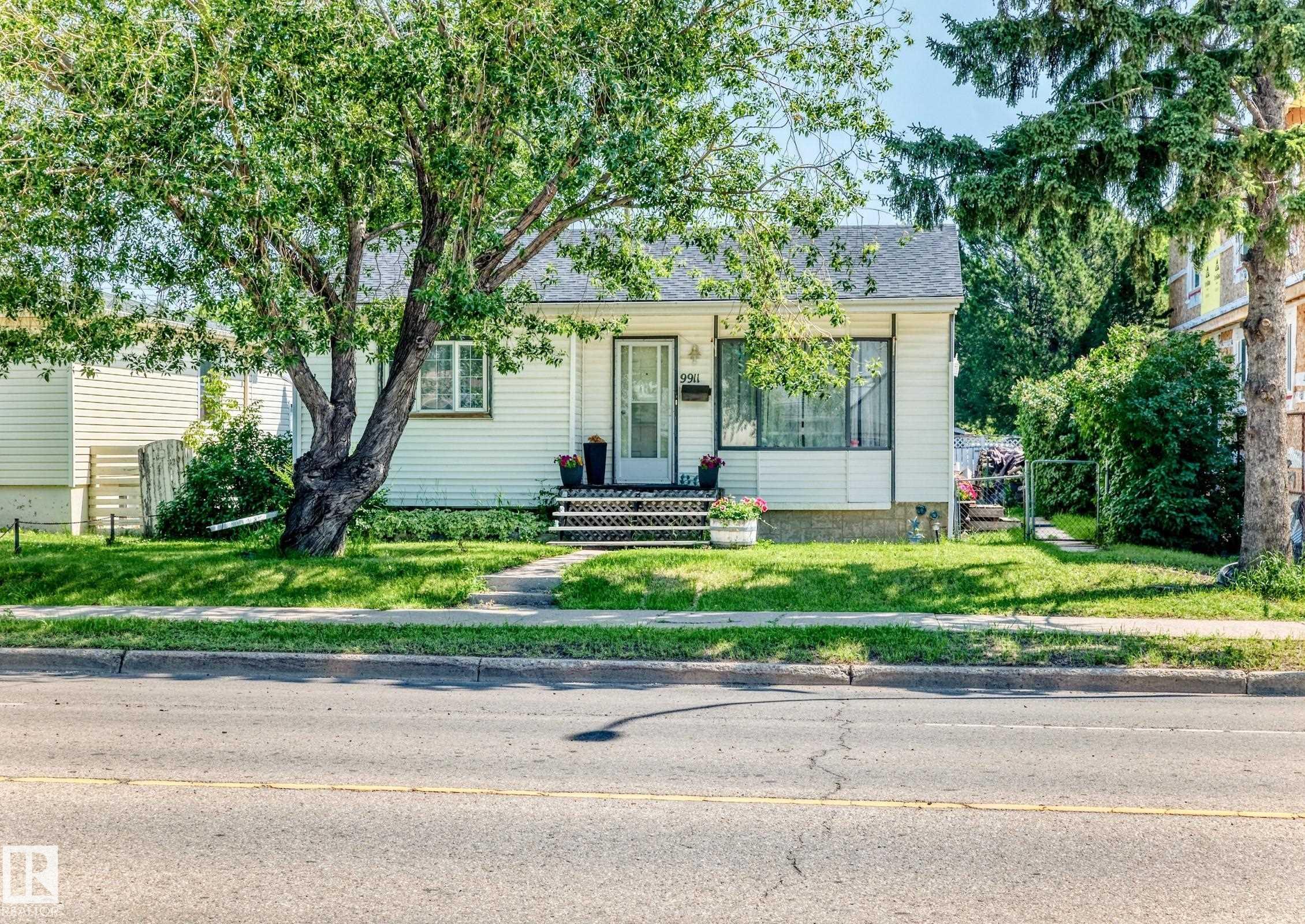 Photo 39 at 9911 163 Street NW, Glenwood, Edmonton