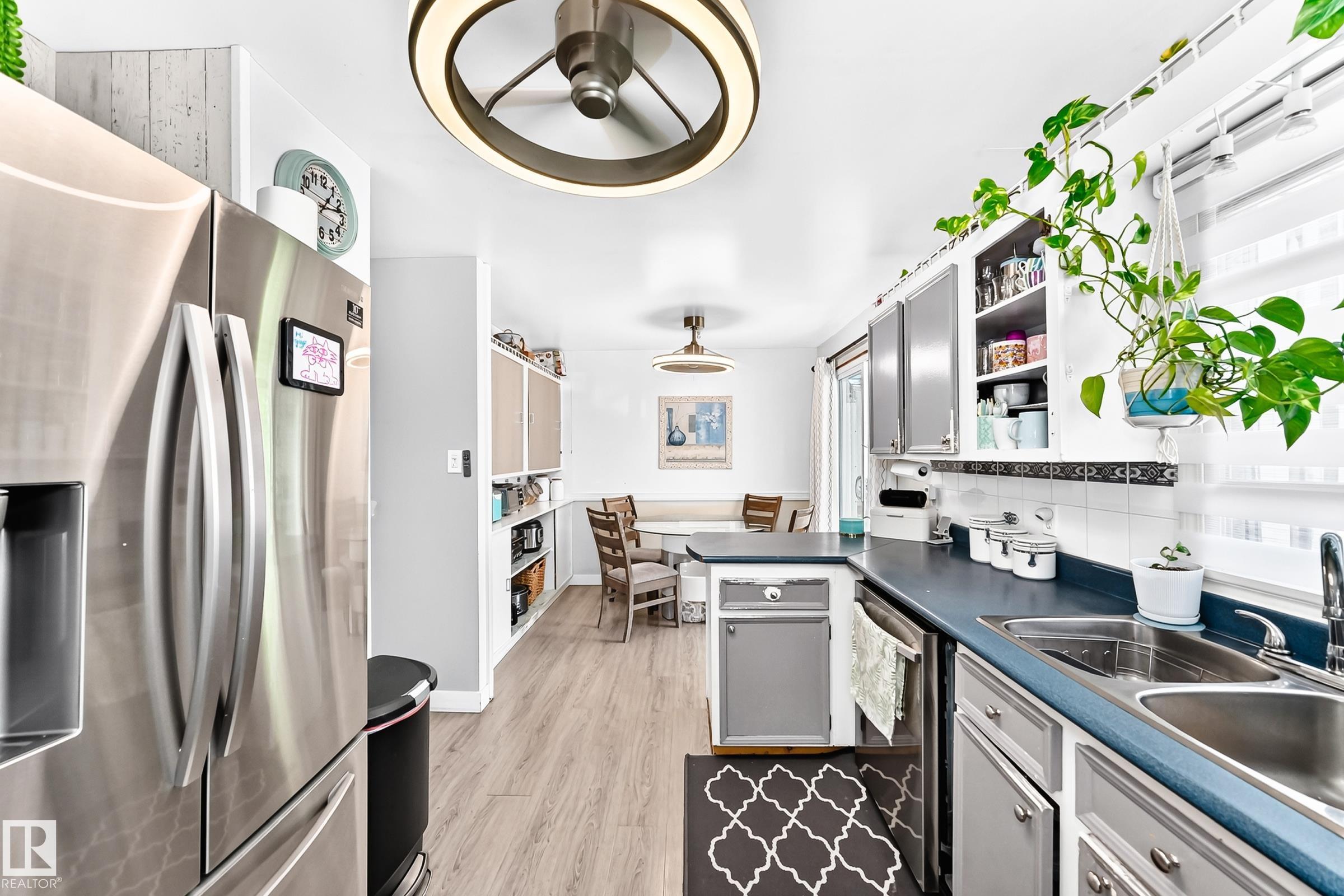 Photo 7 at 9911 163 Street NW, Glenwood, Edmonton