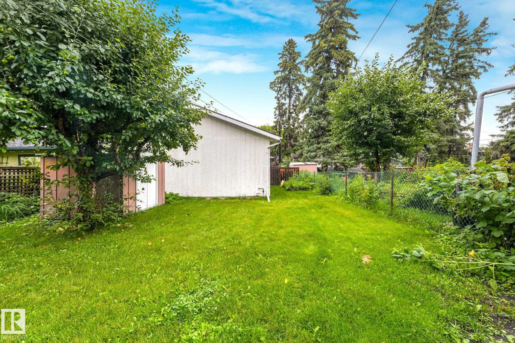 https://zimg.paragon.ice.com/ParagonImages/Property/PM/RAE/225412721/4/0/0/0ff0886a4a1865bc138315c17b57bb47/1/57893d89b5704fb46bb194b0eb8a9f64/225412721-55b91c3d-ea5f-4230-ac79-5fb1207adedd.JPG
