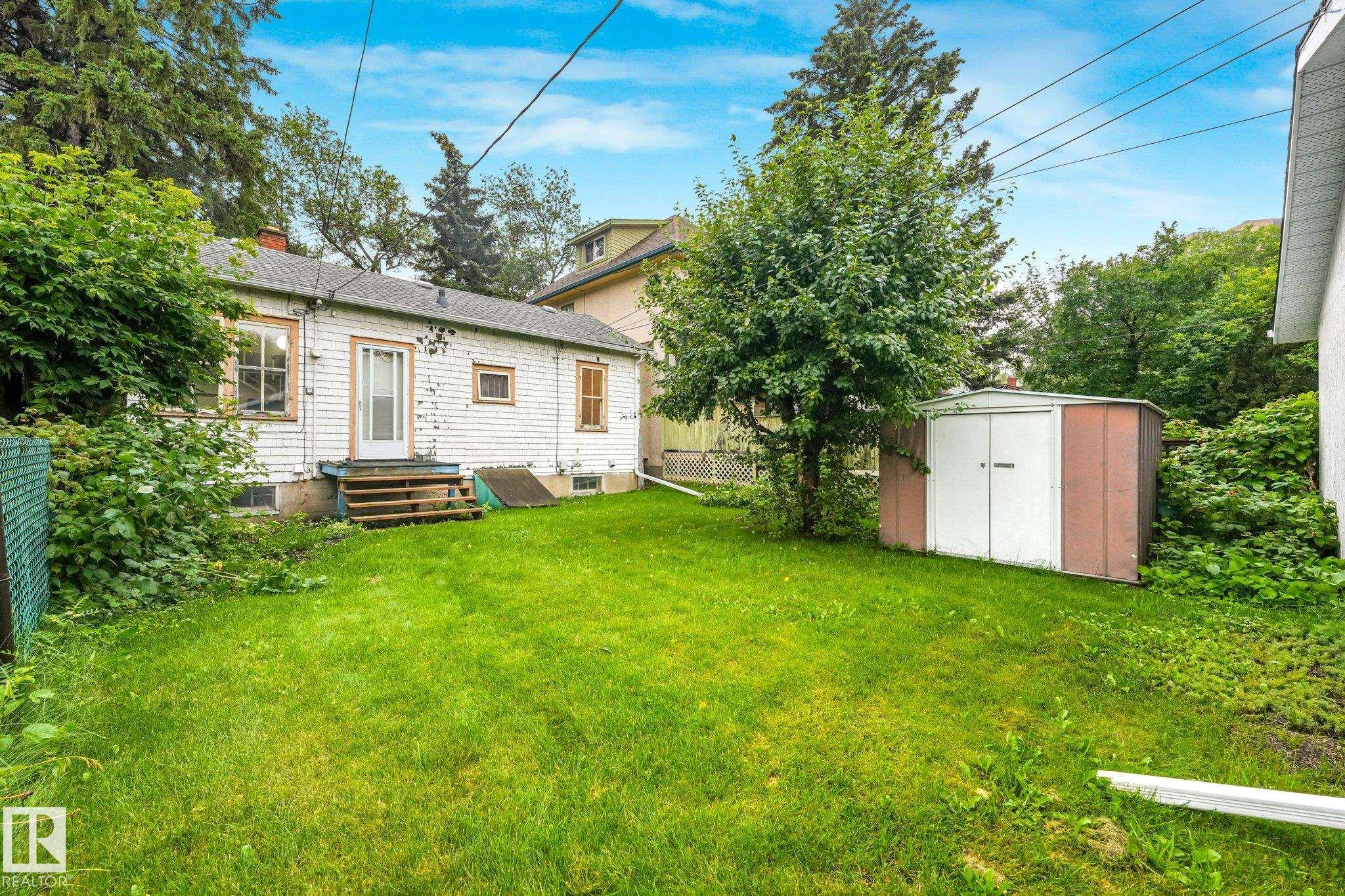 https://zimg.paragon.ice.com/ParagonImages/Property/PM/RAE/225412721/5/0/0/98ebfde75faa5d0807c983a39c622523/1/57893d89b5704fb46bb194b0eb8a9f64/225412721-81ee7813-f904-46cb-8d1e-5272d655e599.JPG
