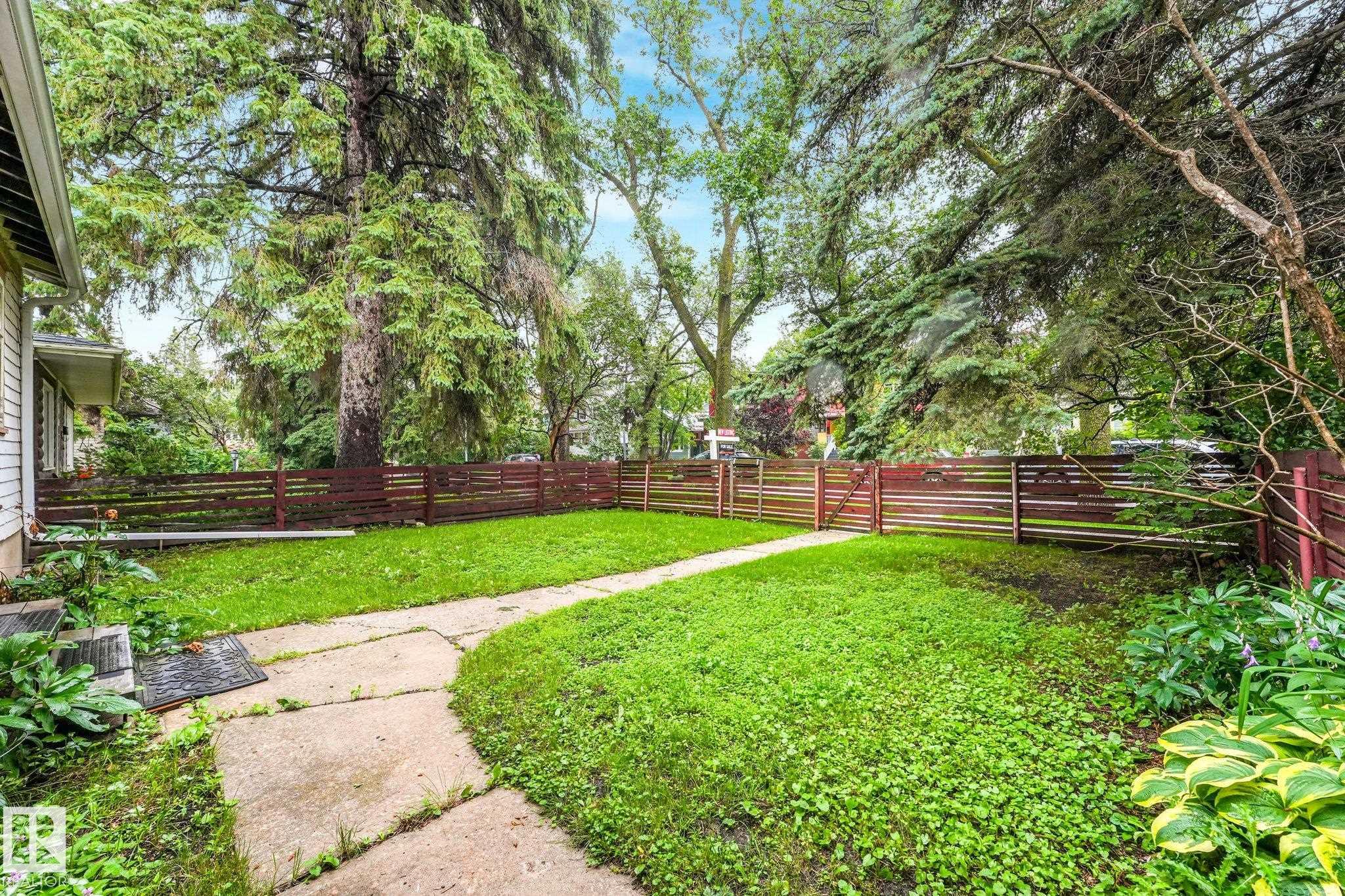 https://zimg.paragon.ice.com/ParagonImages/Property/PM/RAE/225412721/9/0/0/ace2a77bf7727403480004a4e70ffac0/1/57893d89b5704fb46bb194b0eb8a9f64/225412721-0f036284-3a36-48d1-adf1-492ad53c6944.JPG