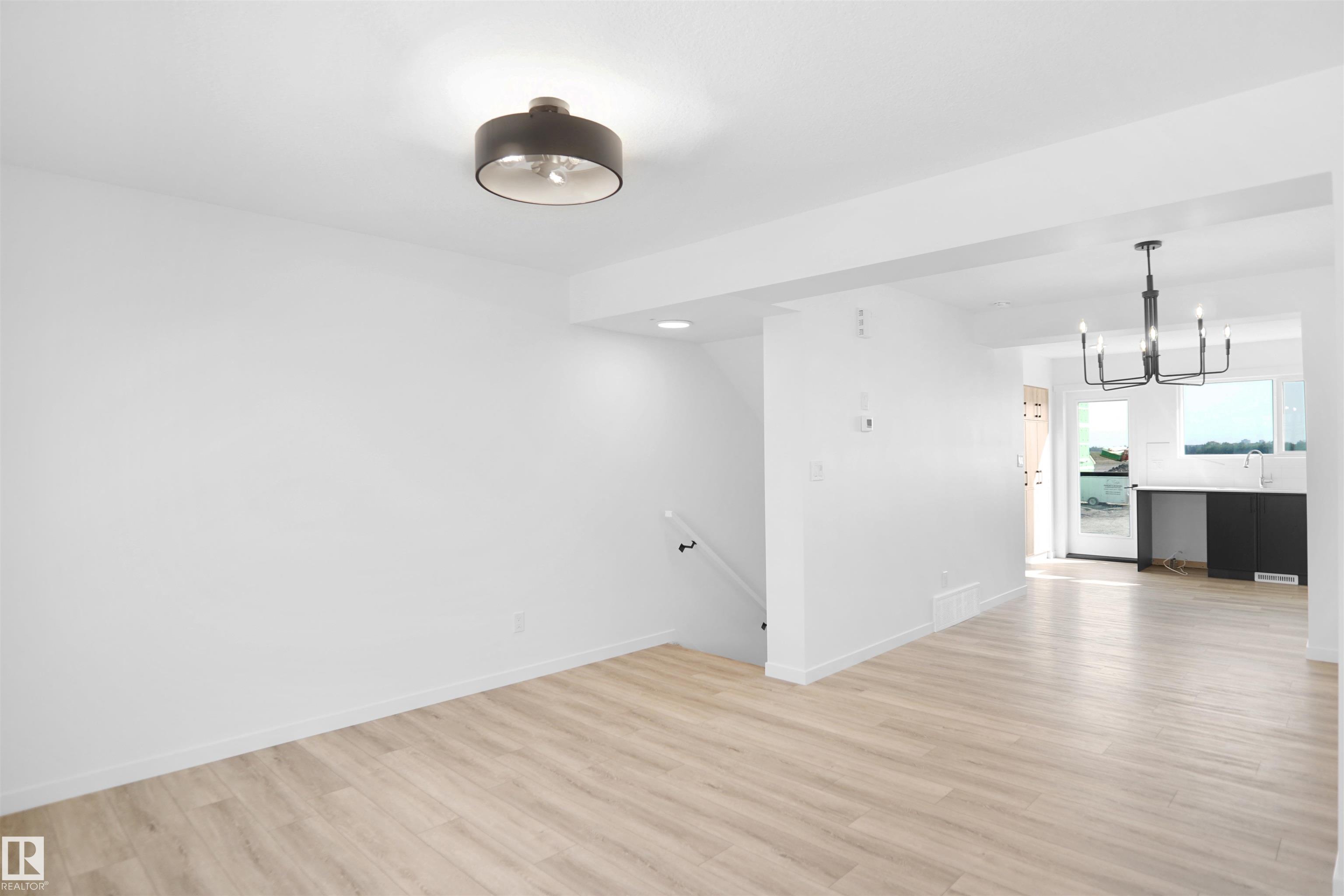 Photo 11 at 5156 River's Edge Way NW, River's Edge, Edmonton