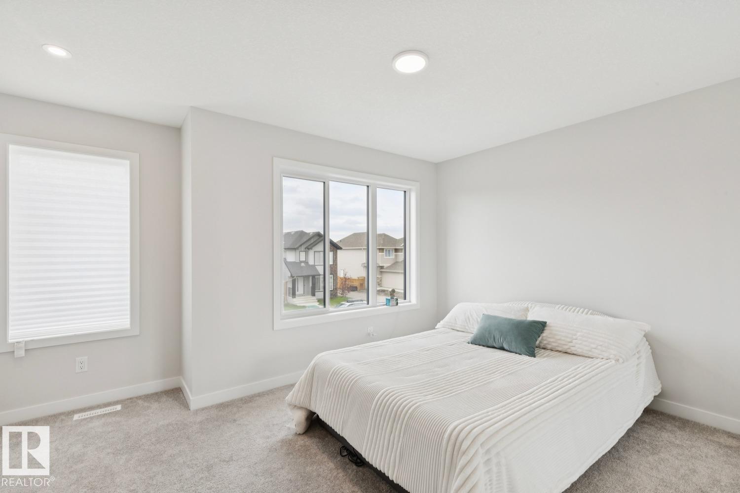 Photo 10 at 15666 18 Avenue SW, Glenridding Ravine, Edmonton