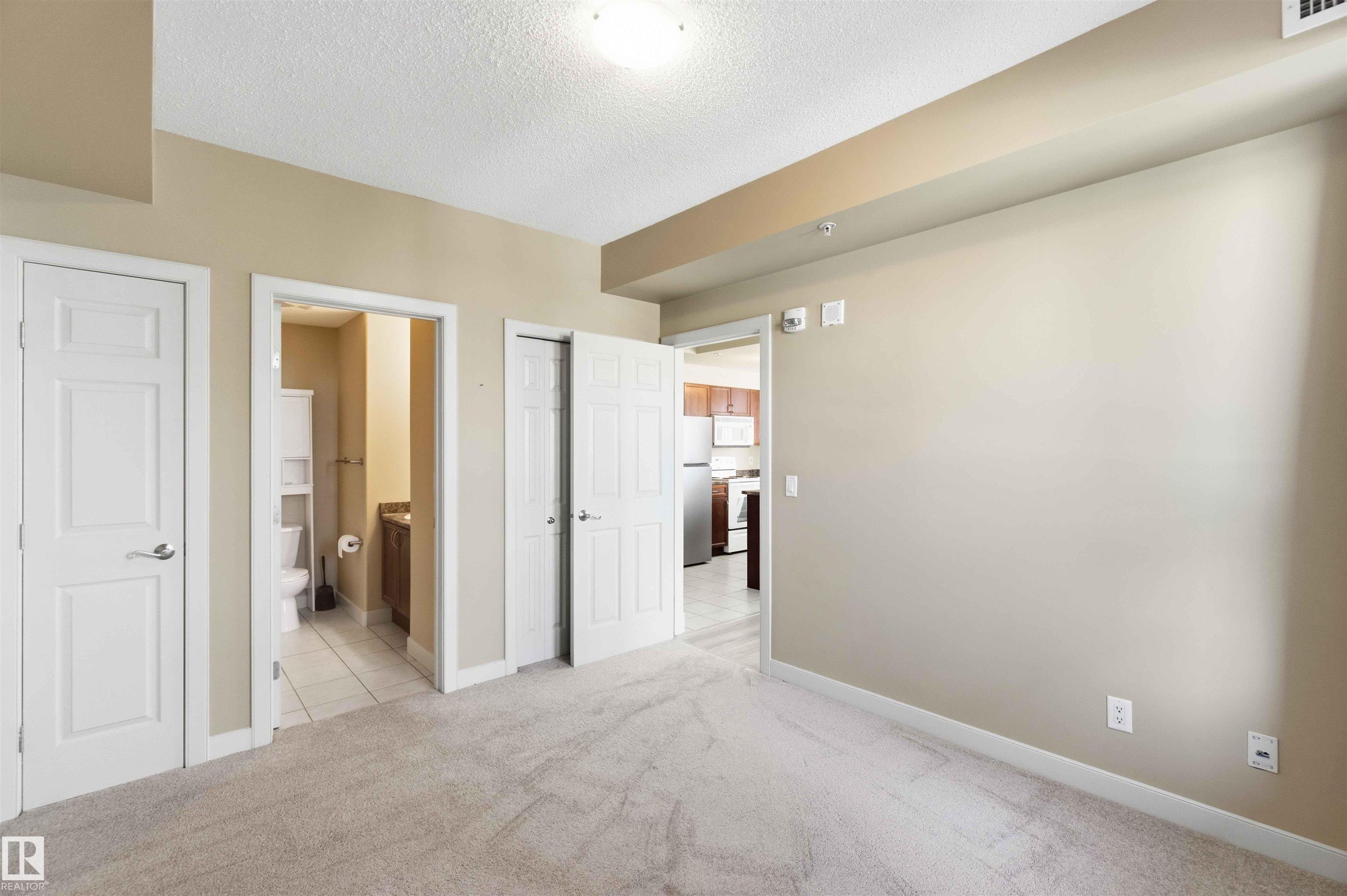 https://zimg.paragon.ice.com/ParagonImages/Property/PM/RAE/225412792/27/0/0/e51cfac8695578399480cae6fed66284/1/11d681f25c5261beb2968f0cdfcd5f9b/225412792-789de79f-aa5c-4cb1-8db1-0375ae6136e2.JPG
