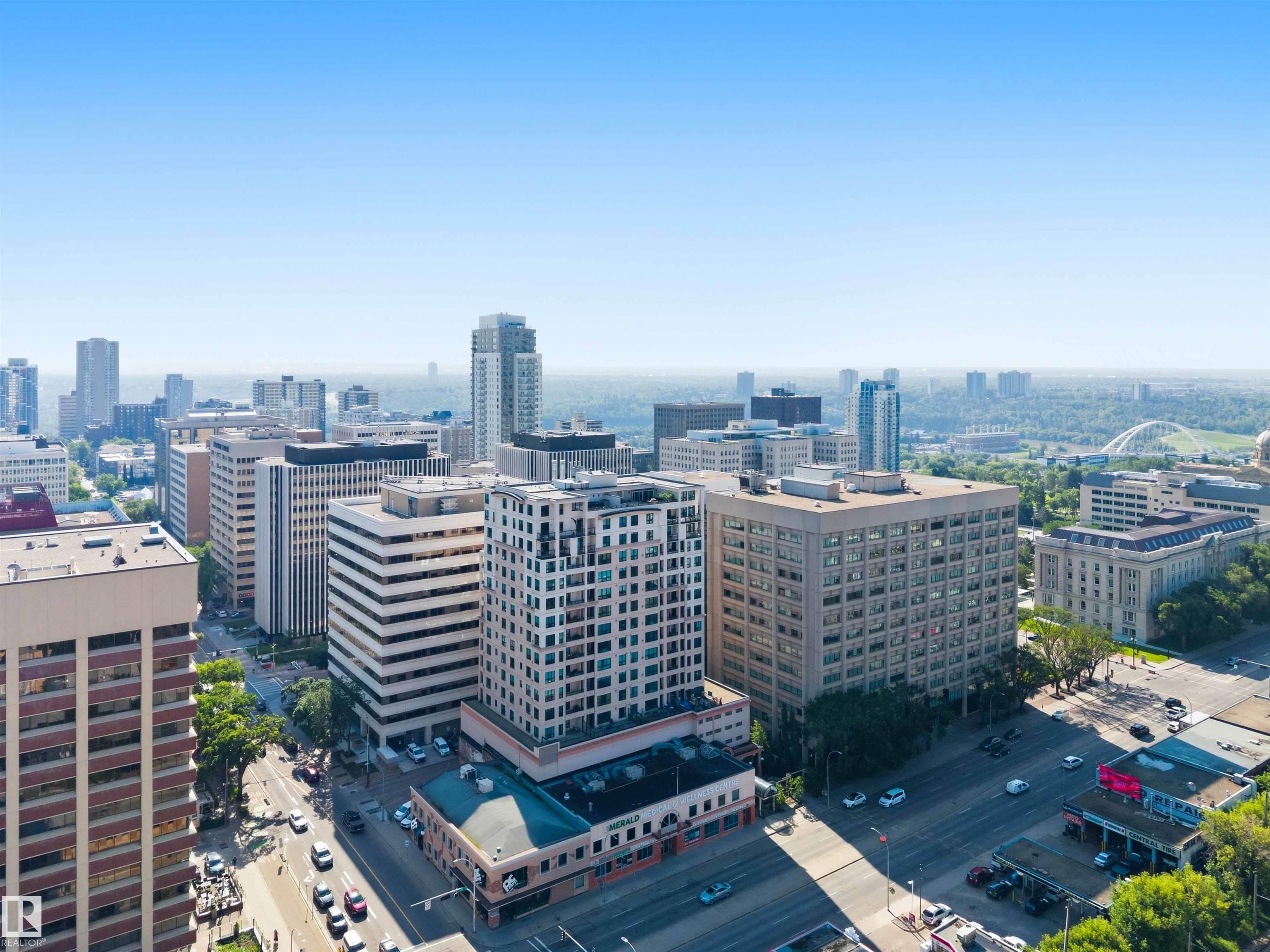 https://zimg.paragon.ice.com/ParagonImages/Property/PM/RAE/225412792/39/0/0/f164c285dc83ee2fd1a539ff37440af7/1/11d681f25c5261beb2968f0cdfcd5f9b/225412792-f4034176-ab13-432c-8440-2a94607a2f10.JPG