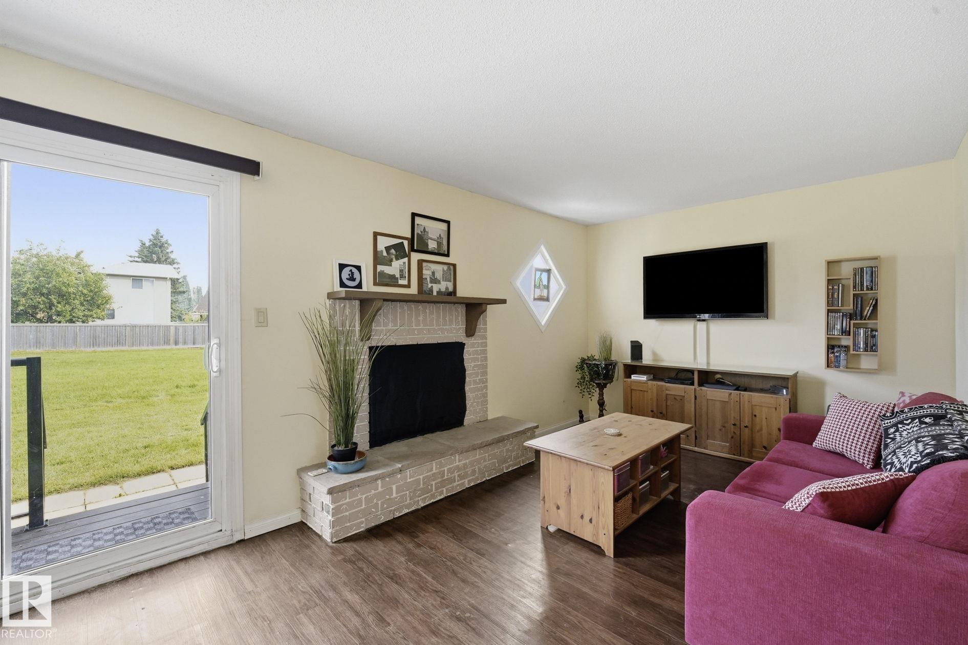 Photo 17 at 5362 38a Avenue NW, Greenview, Edmonton