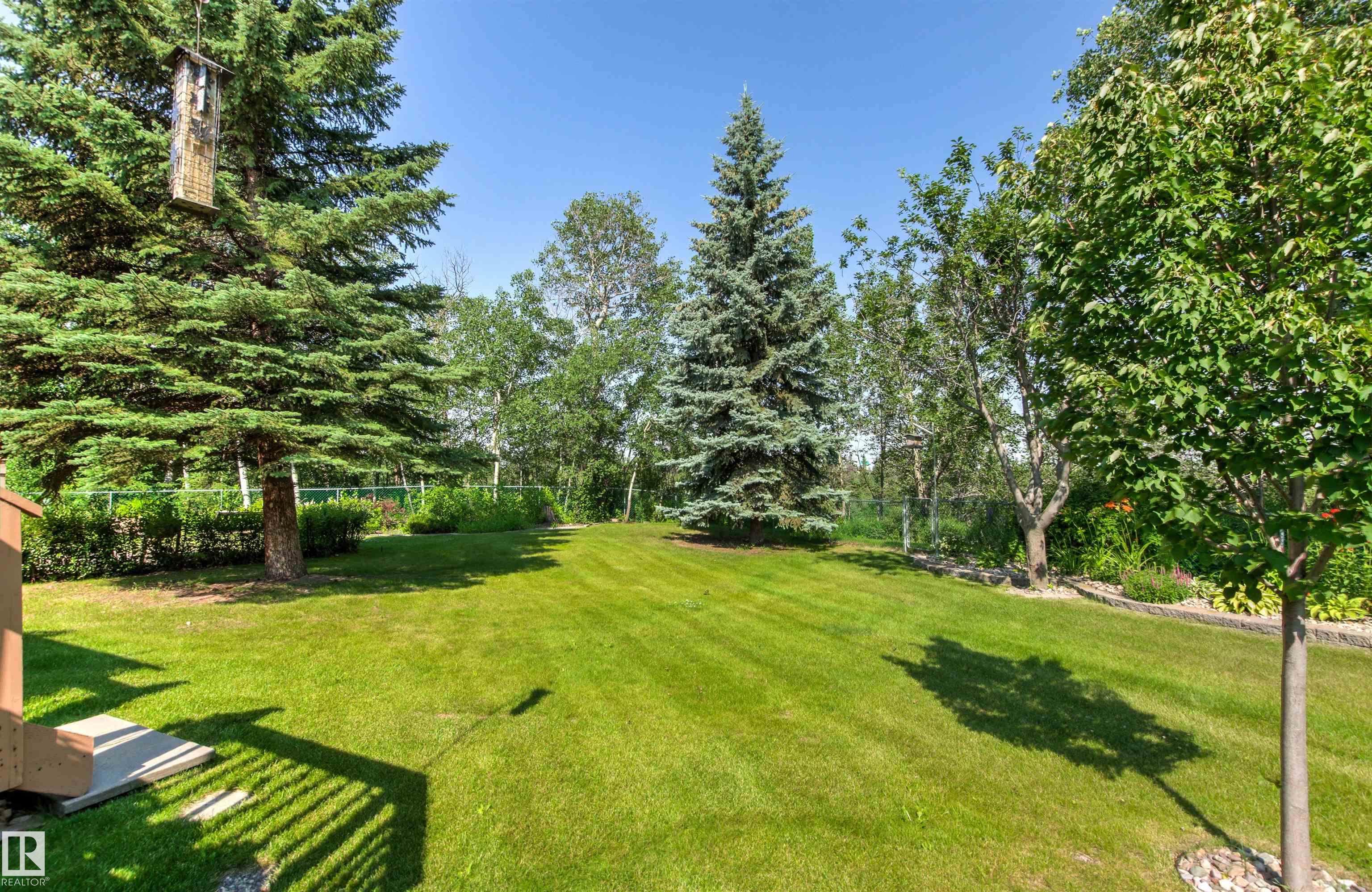 Photo 36 at 12 - 64 Blackburn Drive W SW, Blackburne, Edmonton