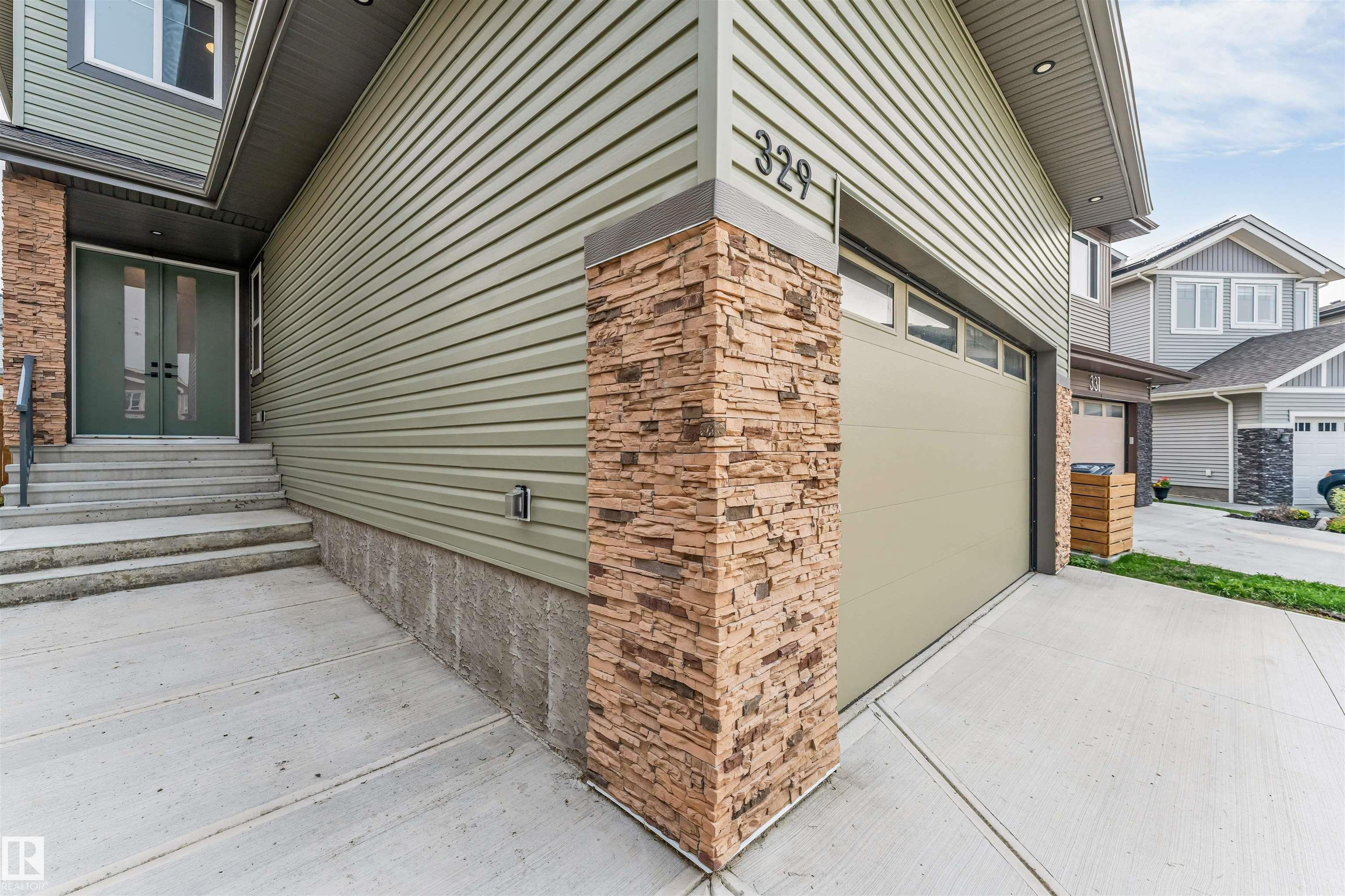 329 Balsam Link, Woodbend, Leduc