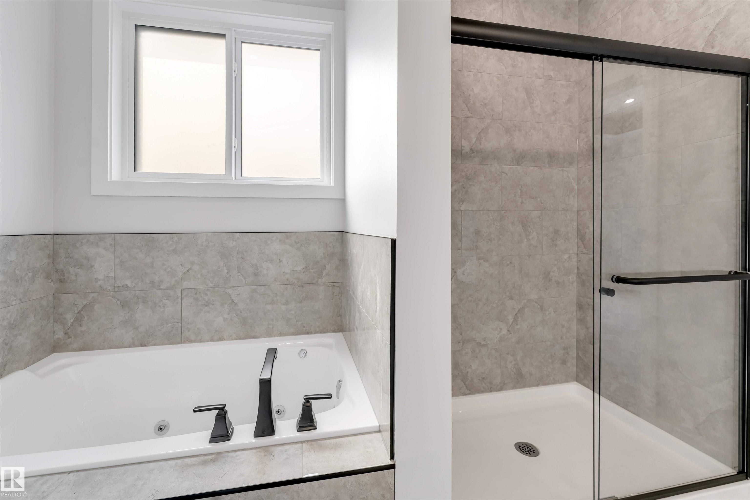 Photo 35 at 329 Balsam Link, Woodbend, Leduc