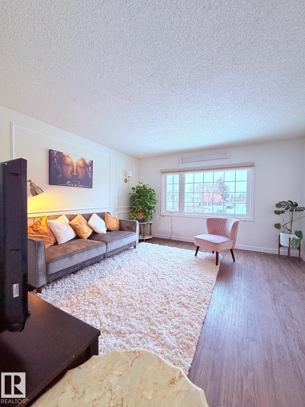 5303 21 Avenue NW, Meyokumin, Edmonton