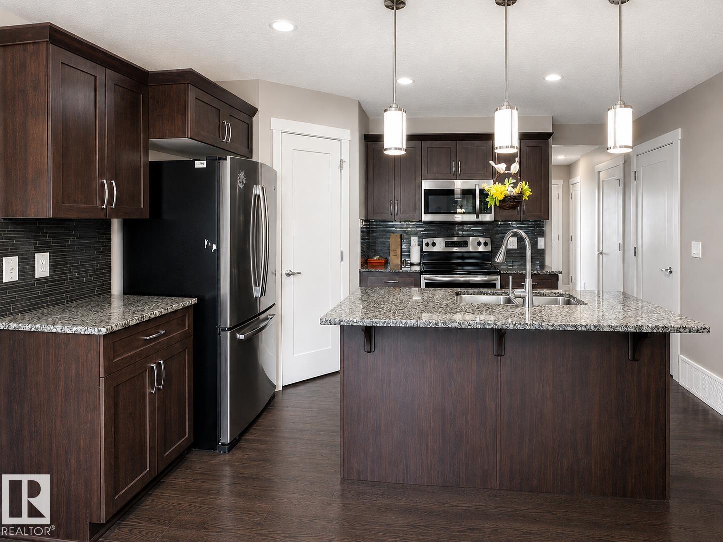 20312 42 Avenue NW, Edgemont, Edmonton