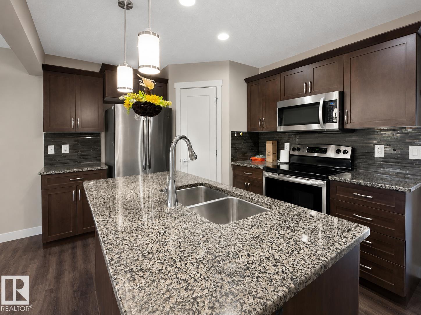 20312 42 Avenue NW, Edgemont, Edmonton