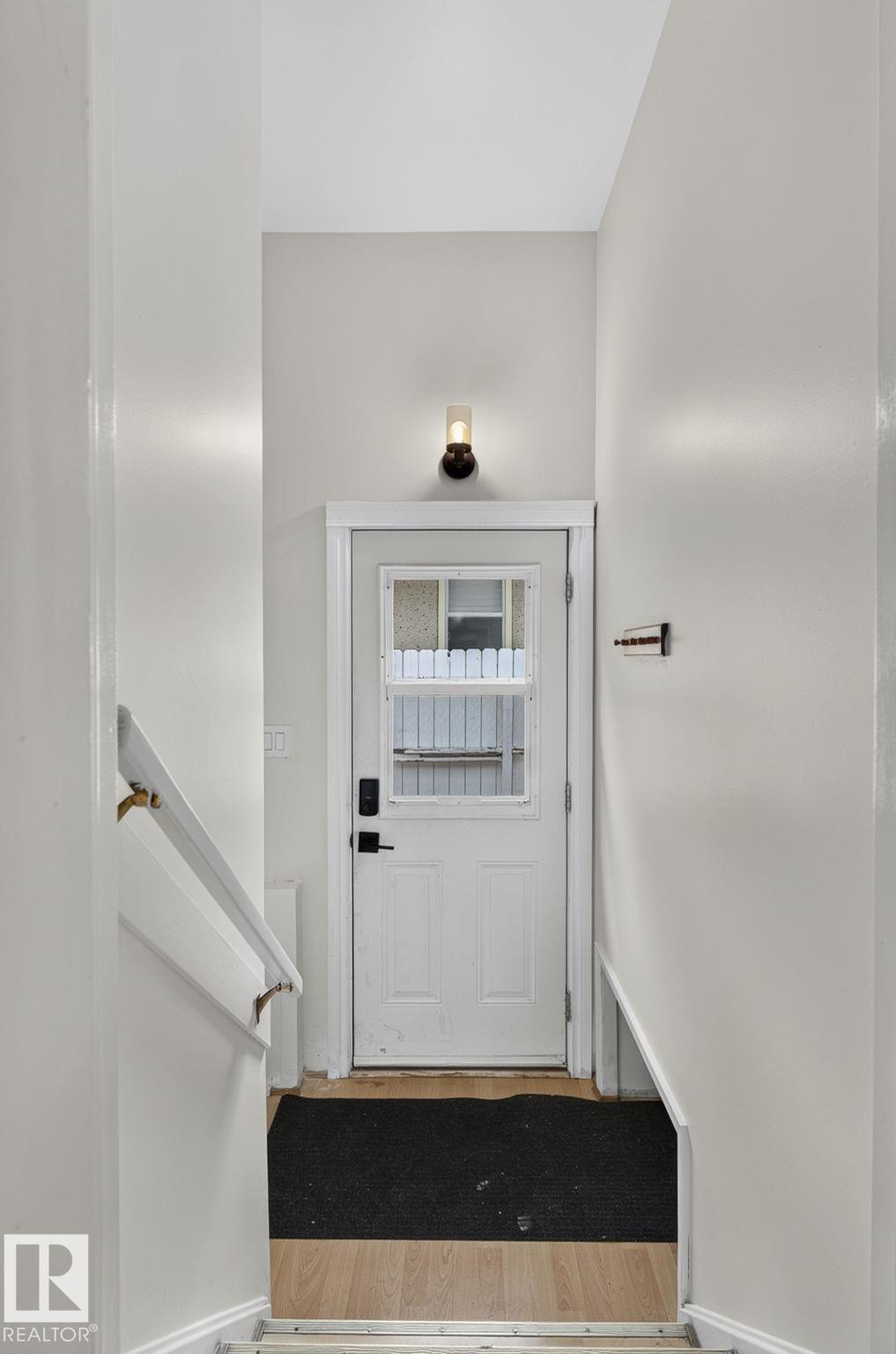 https://zimg.paragon.ice.com/ParagonImages/Property/PM/RAE/225412899/35/0/0/35e05132834acfc554a7a8a5228d5aa8/1/218d4a41ef1de0e4fdcd1c8096fff573/225412899-b1aea6cb-386e-44f3-85ca-834c7fc2a9b6.JPG