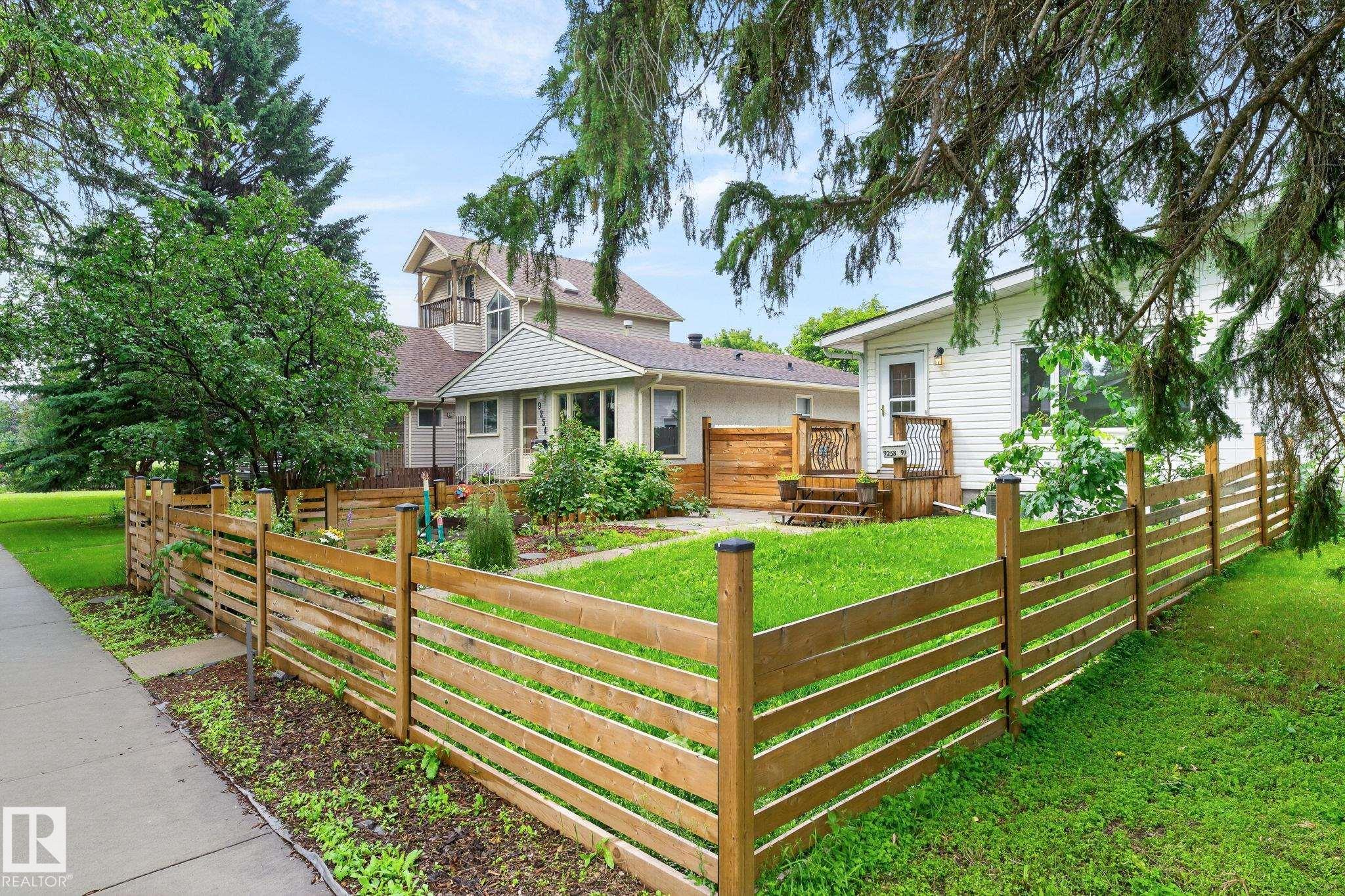 https://zimg.paragon.ice.com/ParagonImages/Property/PM/RAE/225412899/56/0/0/1d21a0f9280512d0c42e47b7da234caf/1/218d4a41ef1de0e4fdcd1c8096fff573/225412899-e695039d-432e-4fb4-bfee-5e304e99aafb.JPG