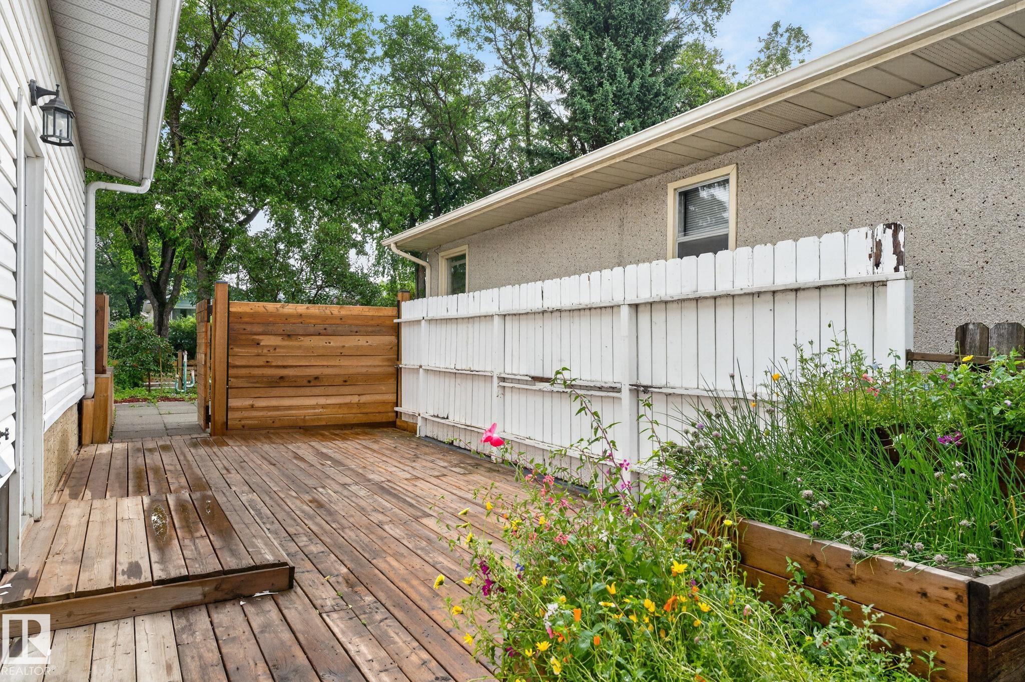 https://zimg.paragon.ice.com/ParagonImages/Property/PM/RAE/225412899/61/0/0/9616eb03e9cf30fcb460a23d6f2eca5c/1/218d4a41ef1de0e4fdcd1c8096fff573/225412899-4ca24690-c8ad-4023-9334-f588a0e4f6a7.JPG