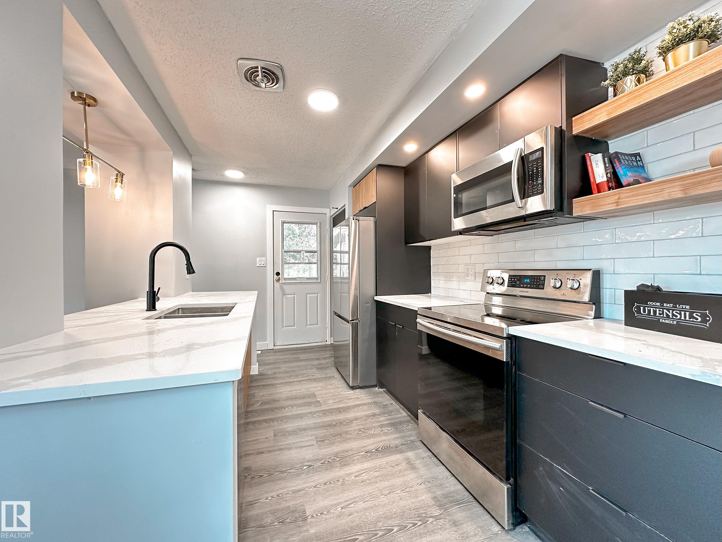 862 Erin Place NW, Thorncliffe, Edmonton