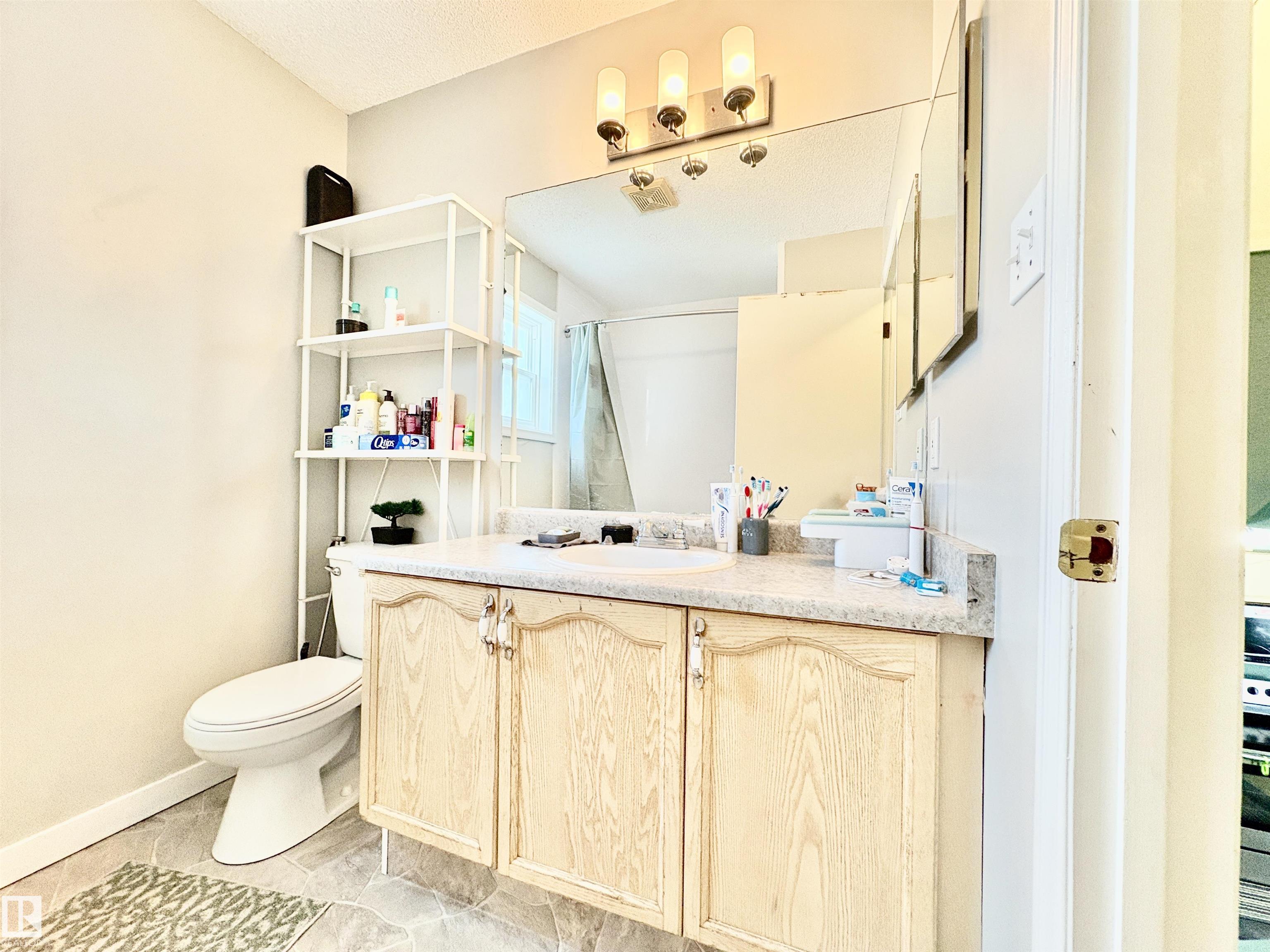 Photo 39 at 325 Kline Crescent NW, Kiniski Gardens, Edmonton