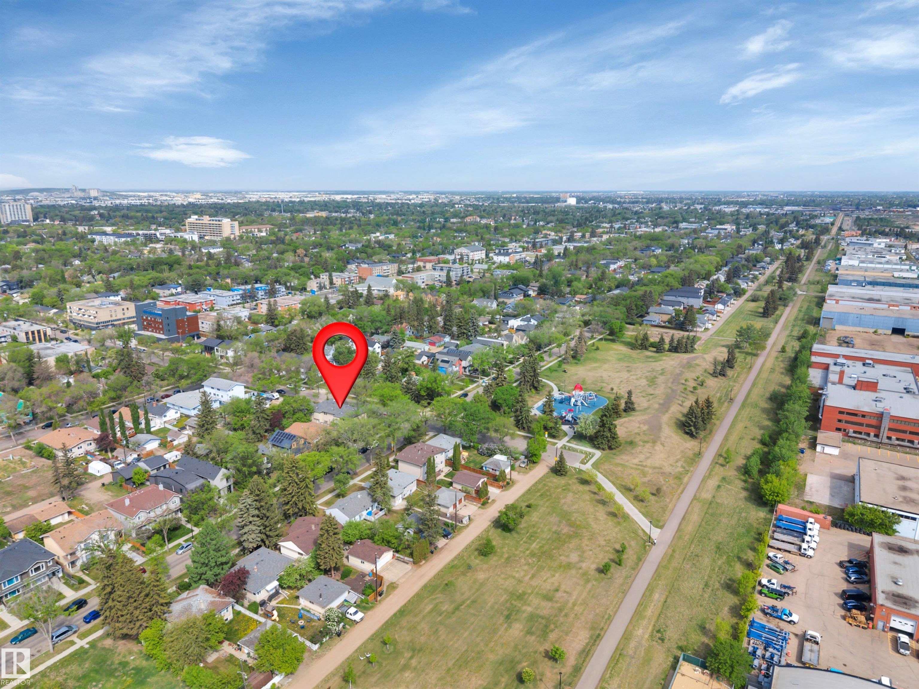 Listing photo thumbnail