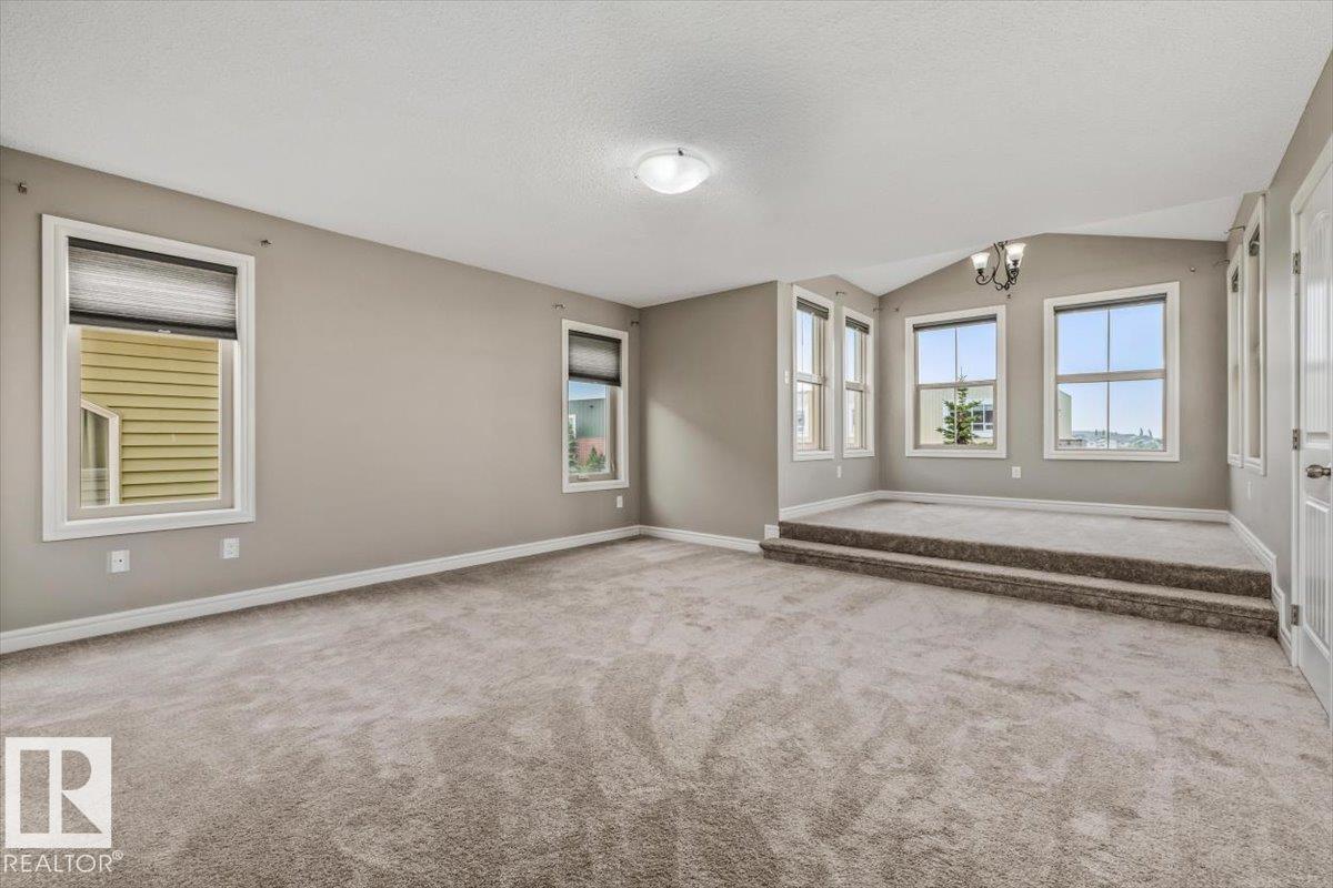 https://zimg.paragon.ice.com/ParagonImages/Property/PM/RAE/225412944/21/0/0/c1e1f11498ac2d58b238440a7f7bf383/1/6b456d953ae88d84cdc091e8d172ff48/225412944-1ca1531e-6d93-40af-bd69-ada11433cc54.JPG