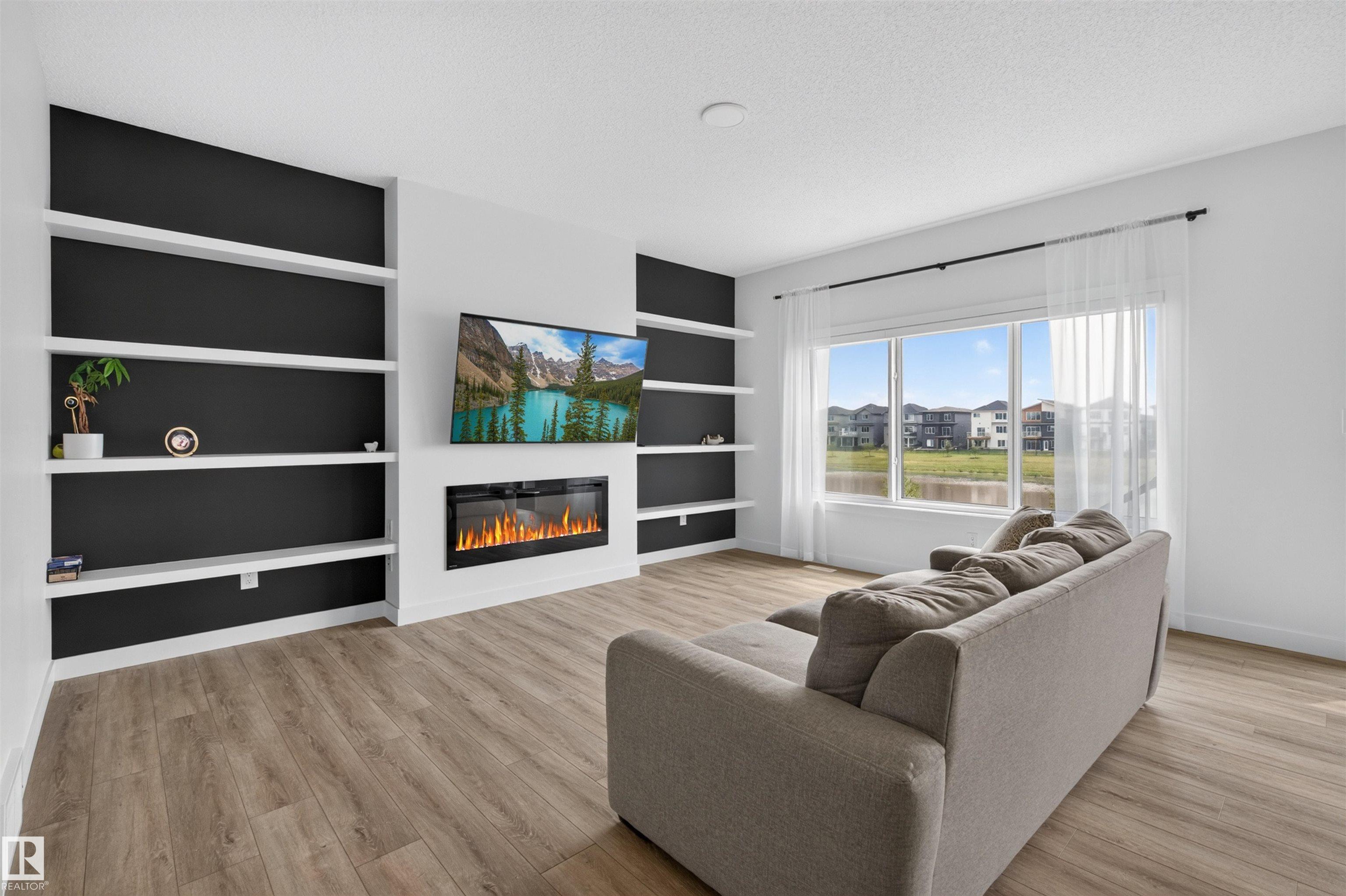 Photo 8 at 19147 22 Avenue NW, River's Edge, Edmonton