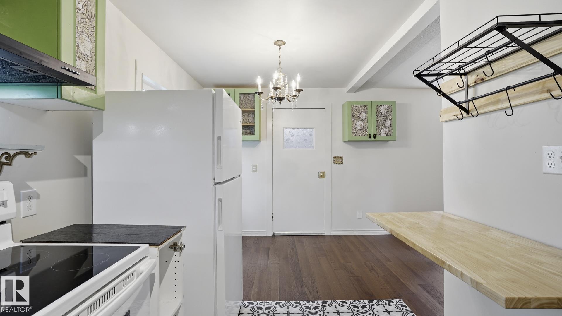 Photo 11 at 11617 84 Street NW, Parkdale, Edmonton