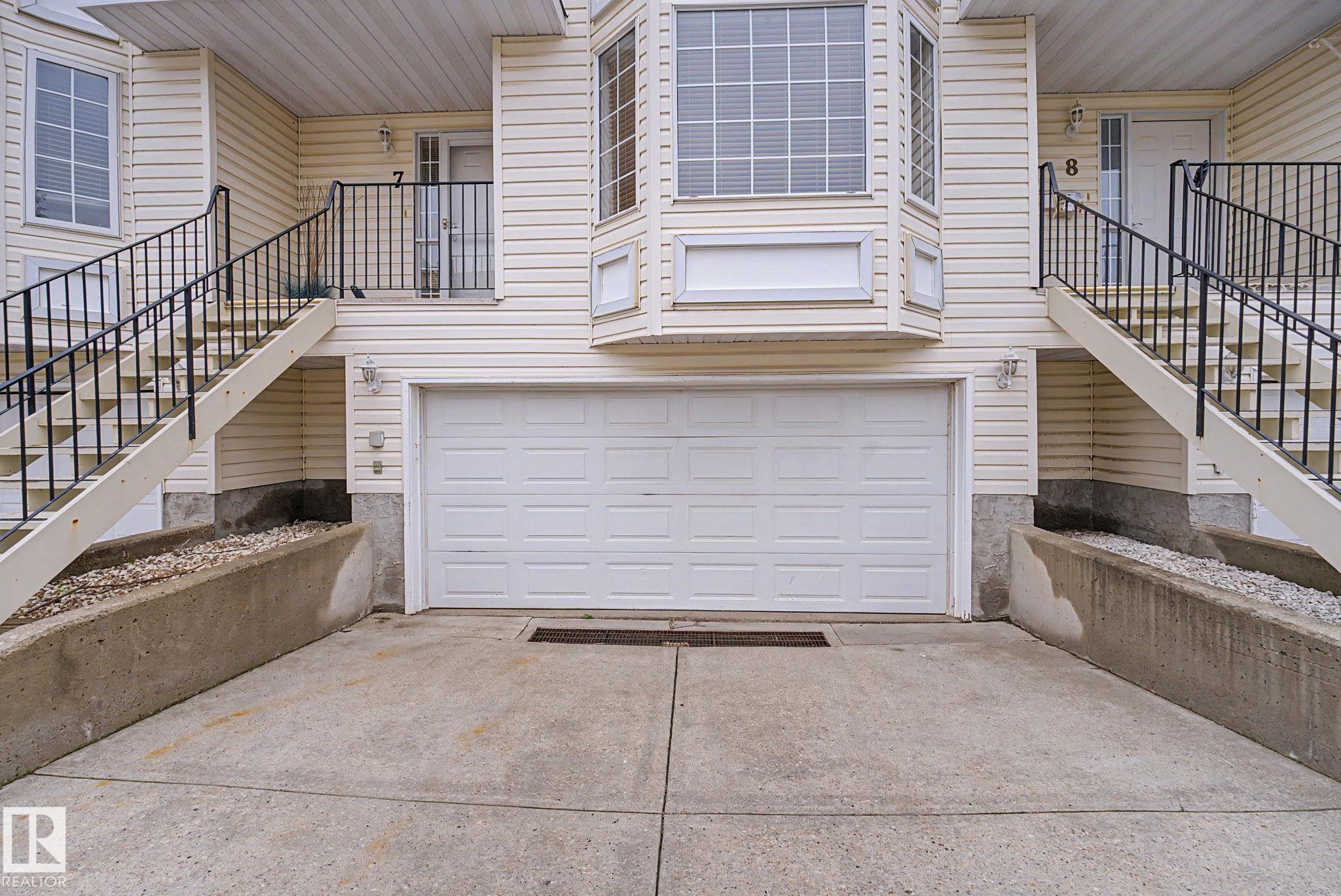 7 - 10 Devon Close, Deer Ridge, St. Albert
