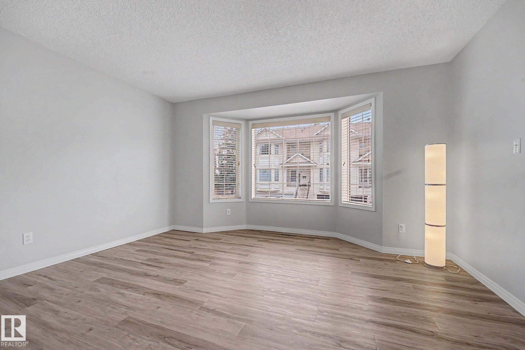 Photo 8 at 7 - 10 Devon Close, Deer Ridge, St. Albert