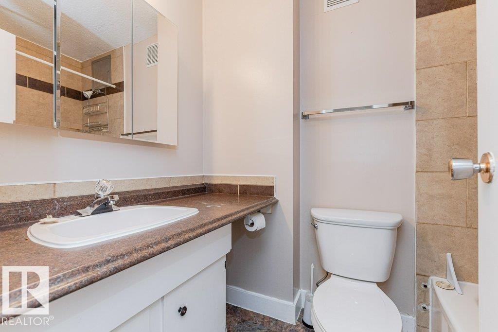 Photo 33 at 327 - 10160 114 Street NW, Wîhkwêntôwin, Edmonton