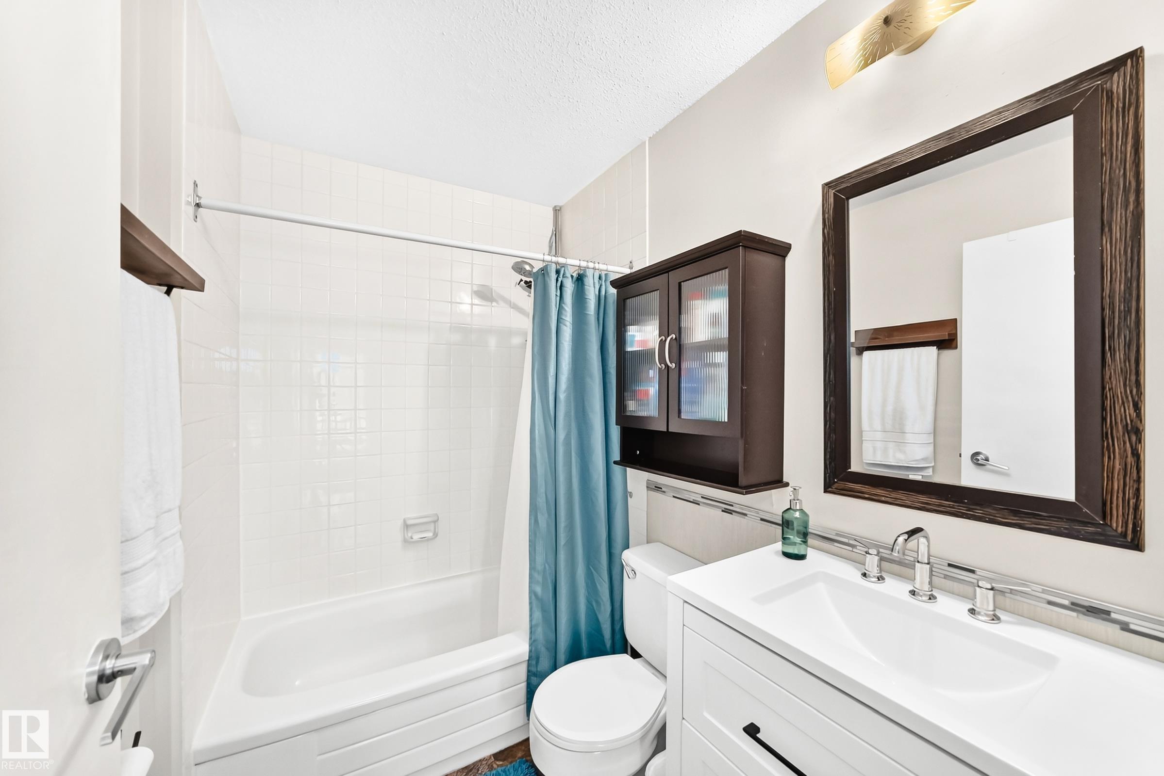 Photo 9 at 230 - 10160 114 Street NW, Wîhkwêntôwin, Edmonton