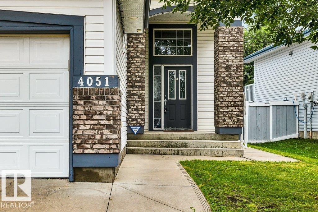 https://zimg.paragon.ice.com/ParagonImages/Property/PM/RAE/225412985/3/0/0/8148dd86a3787c3a5ae112947f513c54/1/b236a9102c70628765e59e42c95df123/225412985-e732bf59-38d5-46bc-b1f2-f1327c6ea88a.JPG