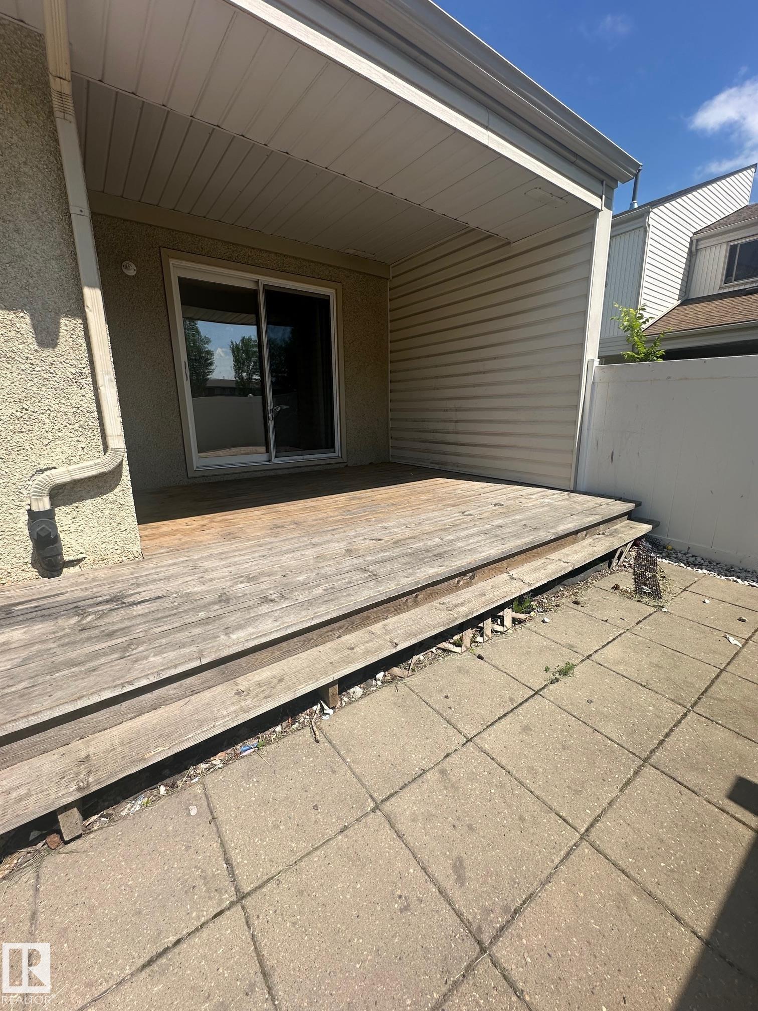 5 Woodvale Village NW, Greenview, Edmonton