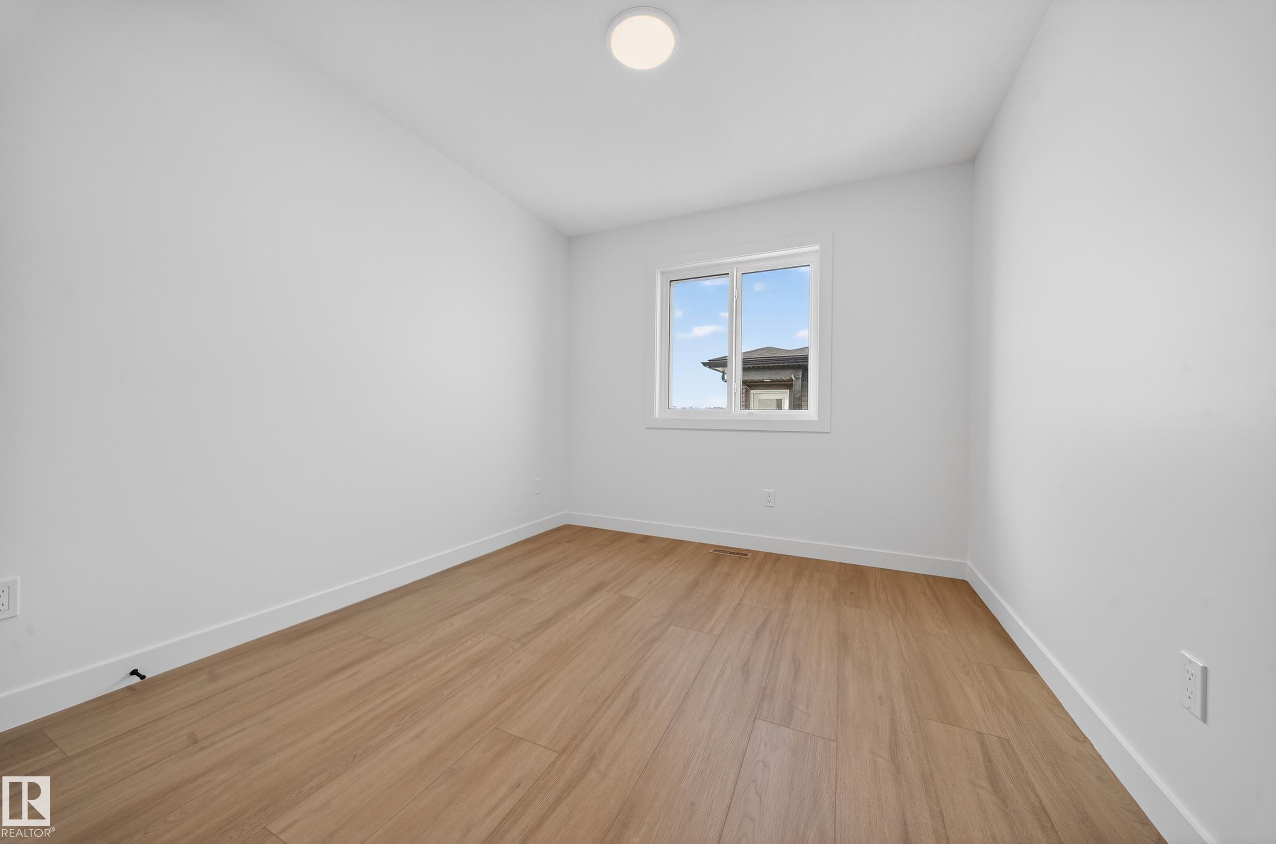 Photo 32 at 3734 Erlanger Drive NW, Edgemont, Edmonton
