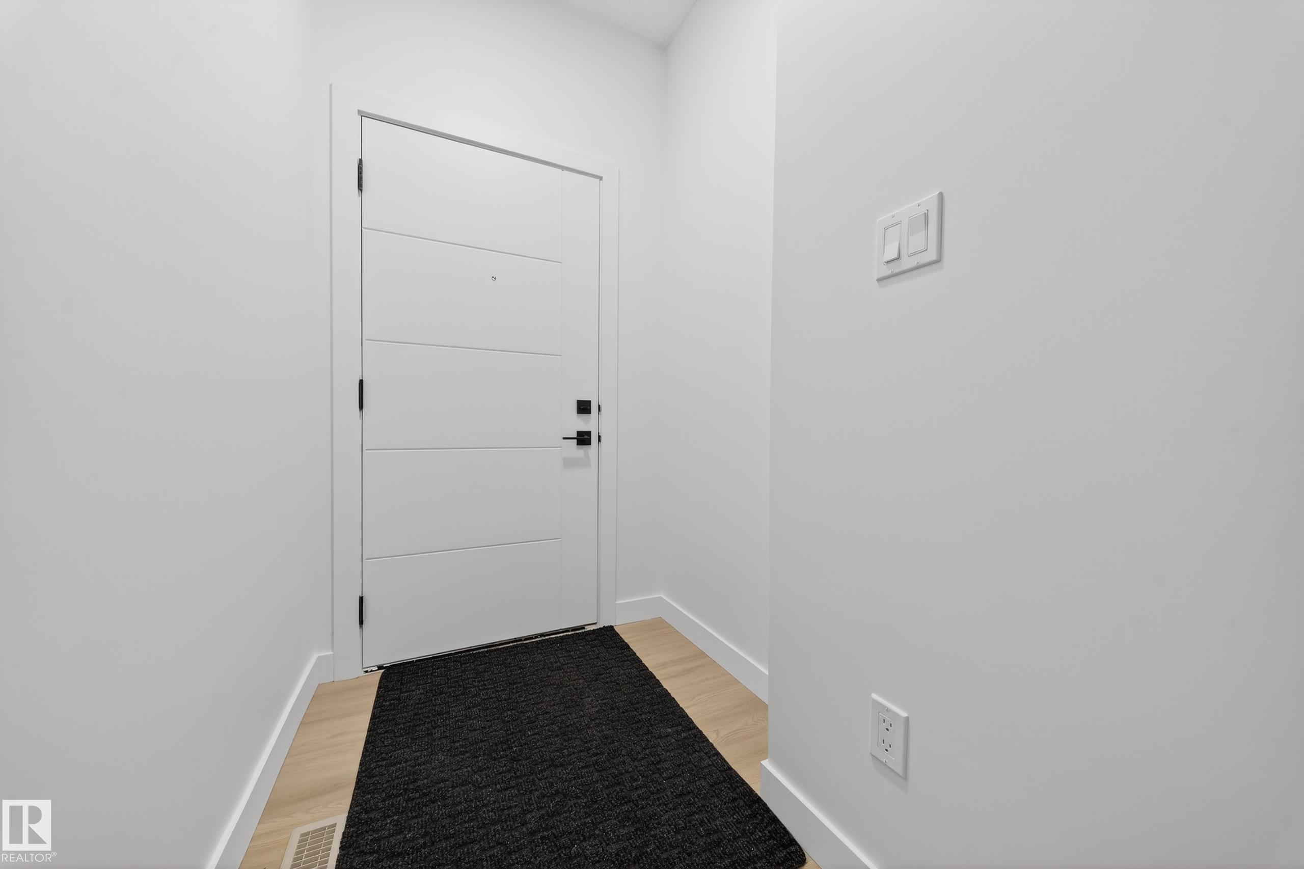 Photo 37 at 3734 Erlanger Drive NW, Edgemont, Edmonton