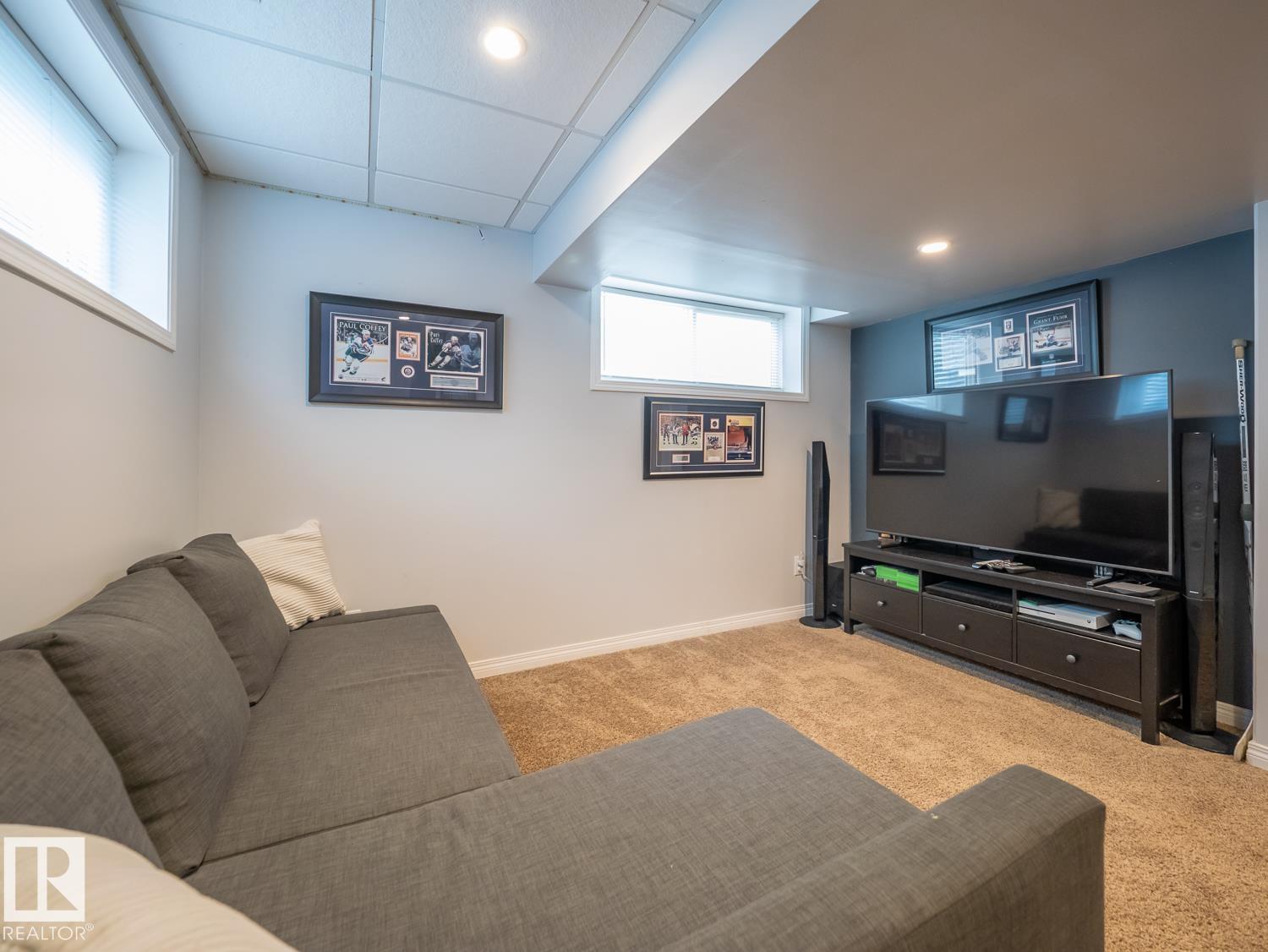 Photo 31 at 12124 17 Avenue SW, Rutherford, Edmonton