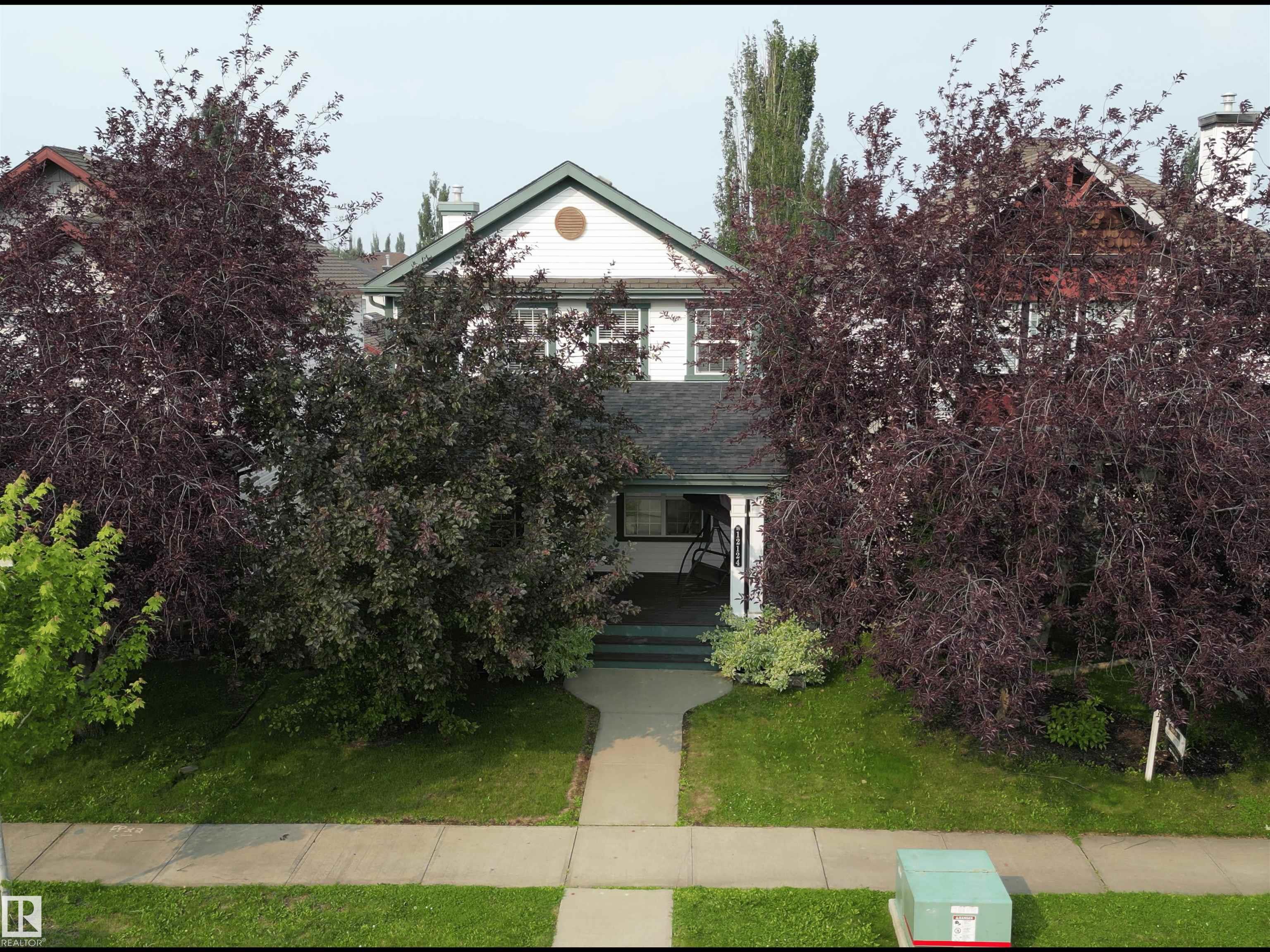 Photo 41 at 12124 17 Avenue SW, Rutherford, Edmonton