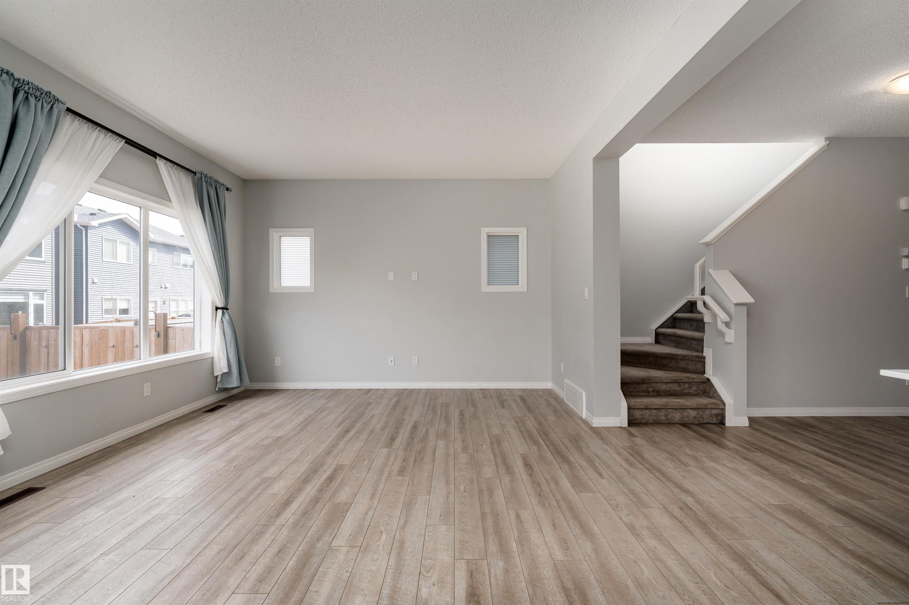 Photo 8 at 6484 King Wynd SW, Keswick, Edmonton